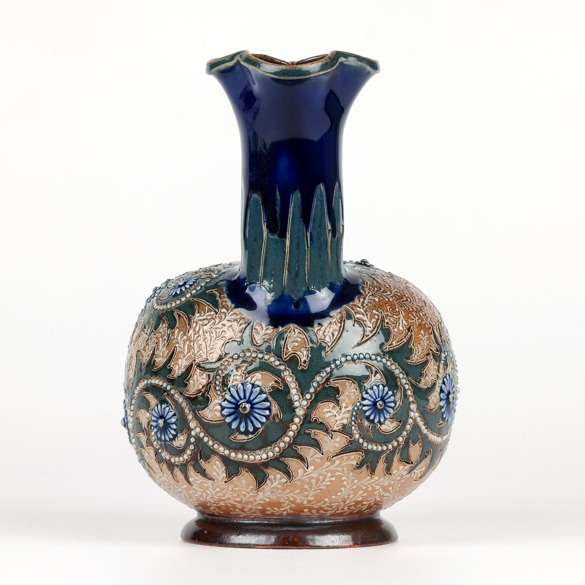 Doulton Lambeth Zoomorphic Stylized Art Pottery Jug di Eliza L. Hubert in vendita 6