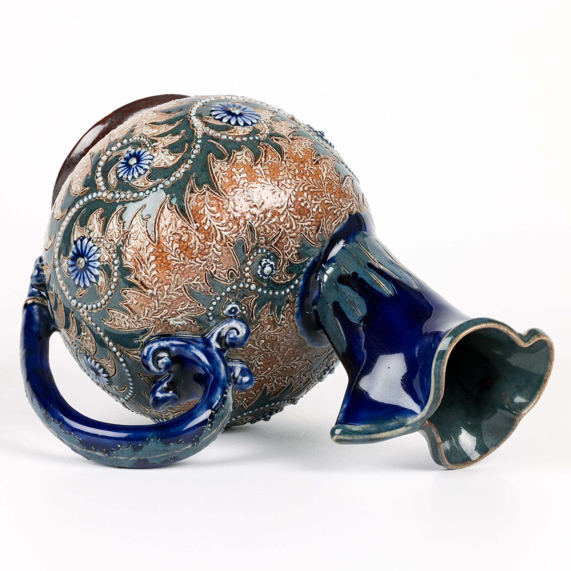 Inglese Doulton Lambeth Zoomorphic Stylized Art Pottery Jug di Eliza L. Hubert in vendita