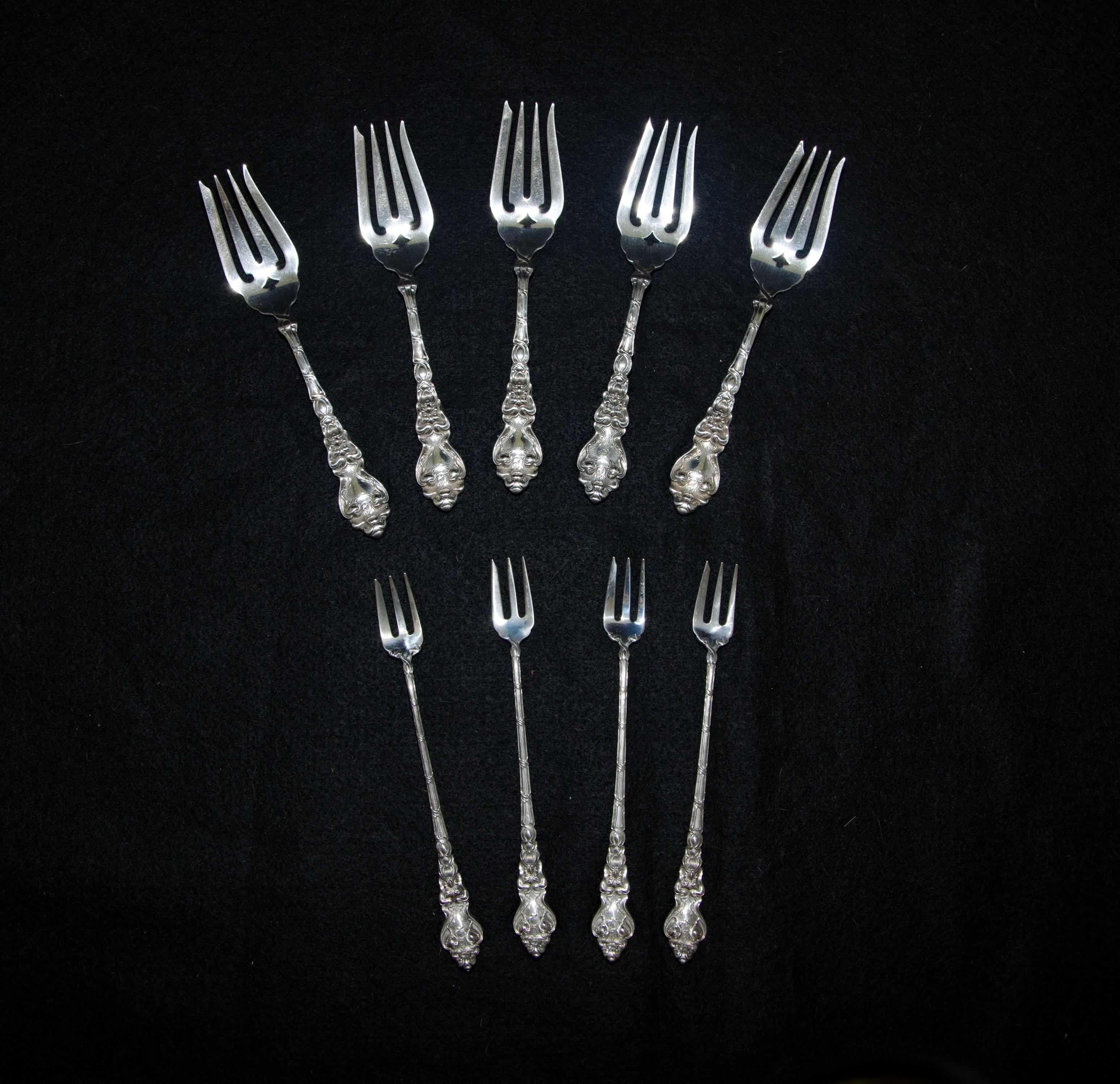 Douvaine by Unger Brothers Art Nouveau Sterling Silver Flatware 75 Pieces For Sale 6