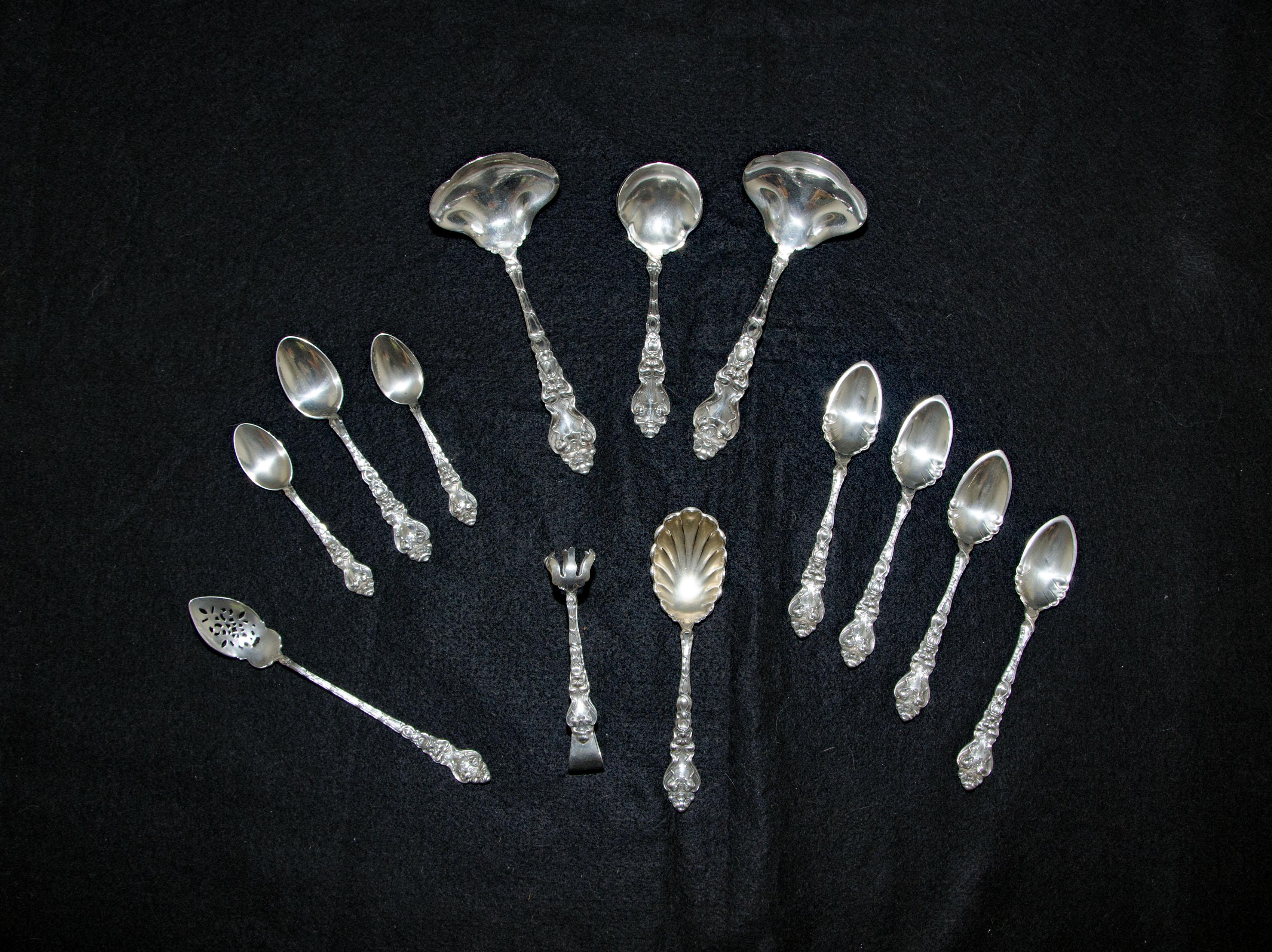 Douvaine by Unger Brothers Art Nouveau Sterling Silver Flatware 75 Pieces For Sale 8