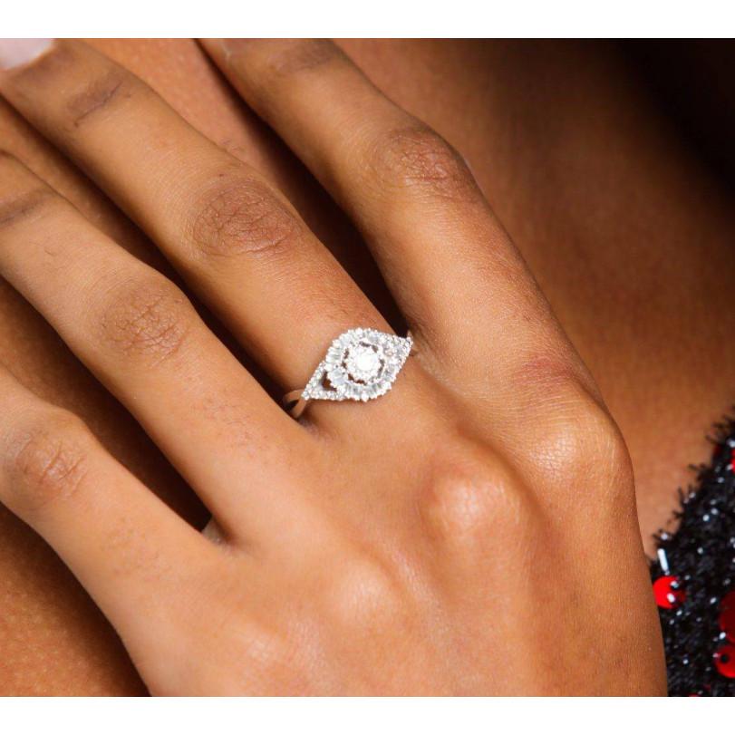 Modern 0.52ct Baguette Diamond Cluster Ring For Sale