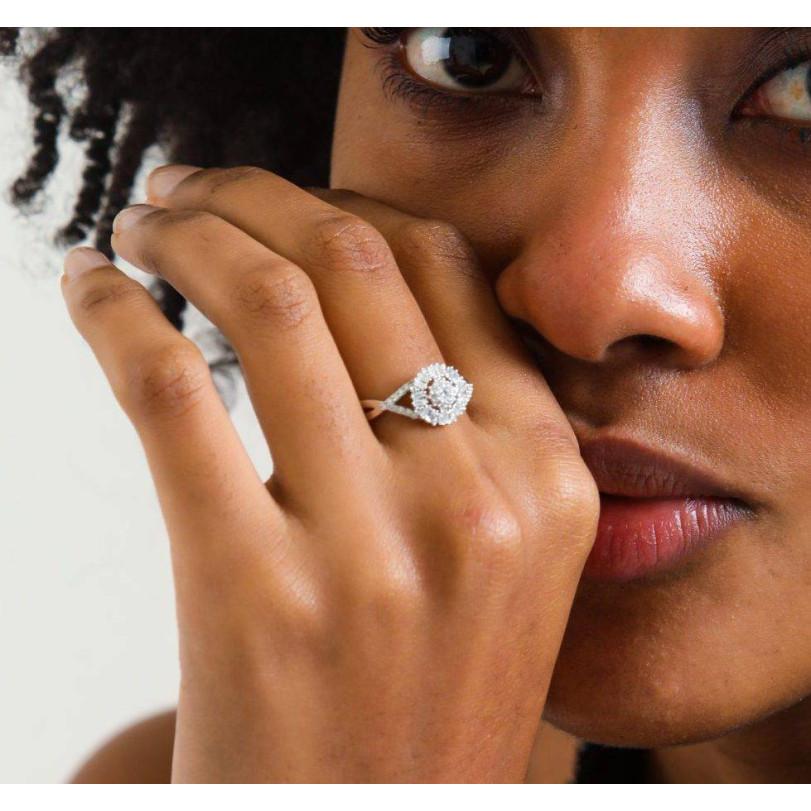 Women's 0.52ct Baguette Diamond Cluster Ring For Sale