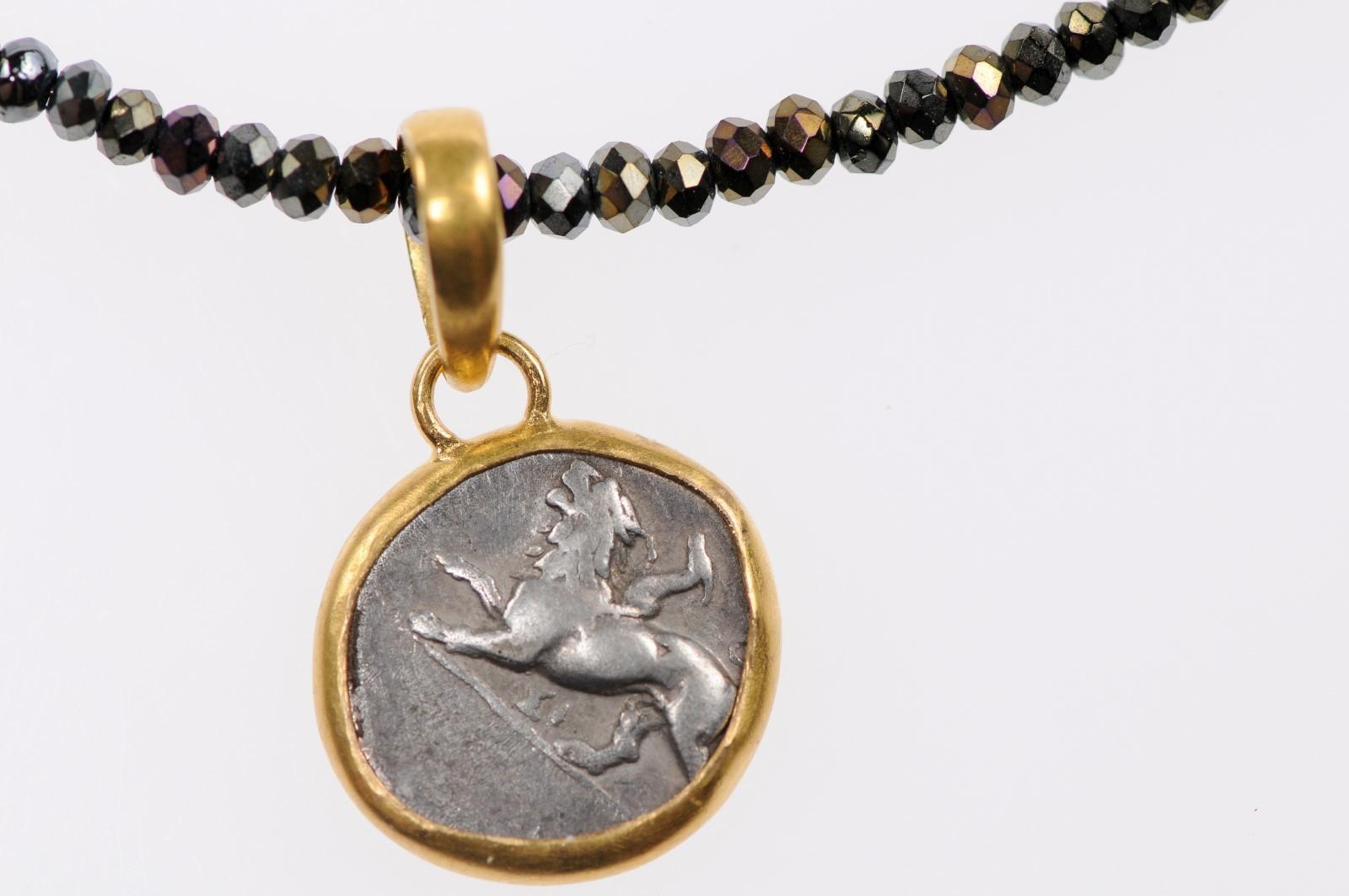 Dove & Chimeara 1/4 Stater Pendant (Chain for display only) For Sale 7