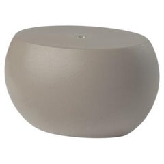 Taubengrauer niedriger couchtisch von Karim Rashid (Blos)