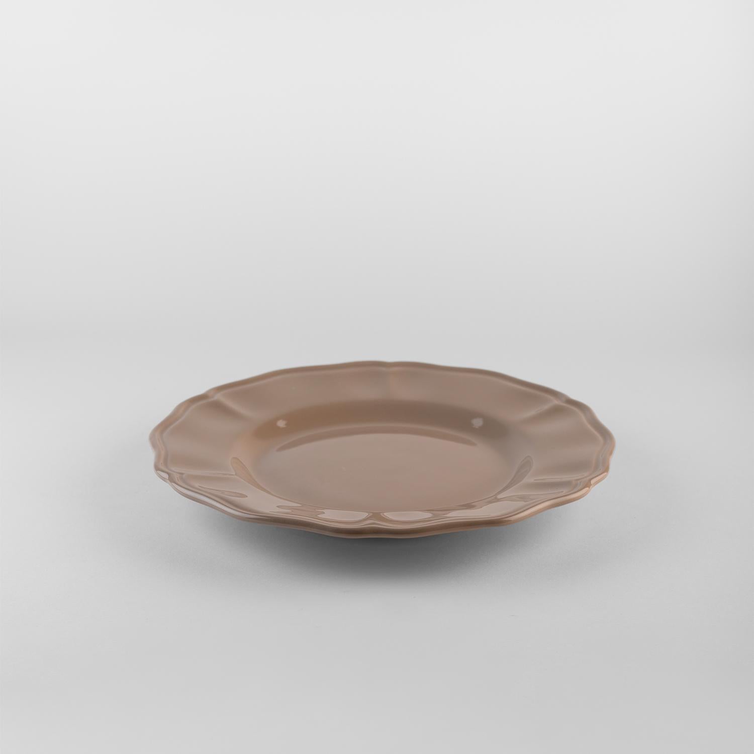 Platos hondos gris paloma: Sopa, soporte, plato auxiliar para 4. Hecho a mano en Italia 2024 en Nuevo estado para la venta en San Miniato PI, IT