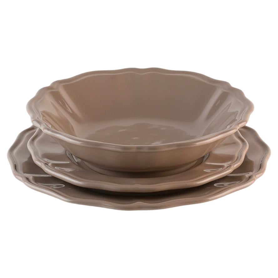 Platos hondos gris paloma: Sopa, soporte, plato auxiliar para 4. Hecho a mano en Italia 2024