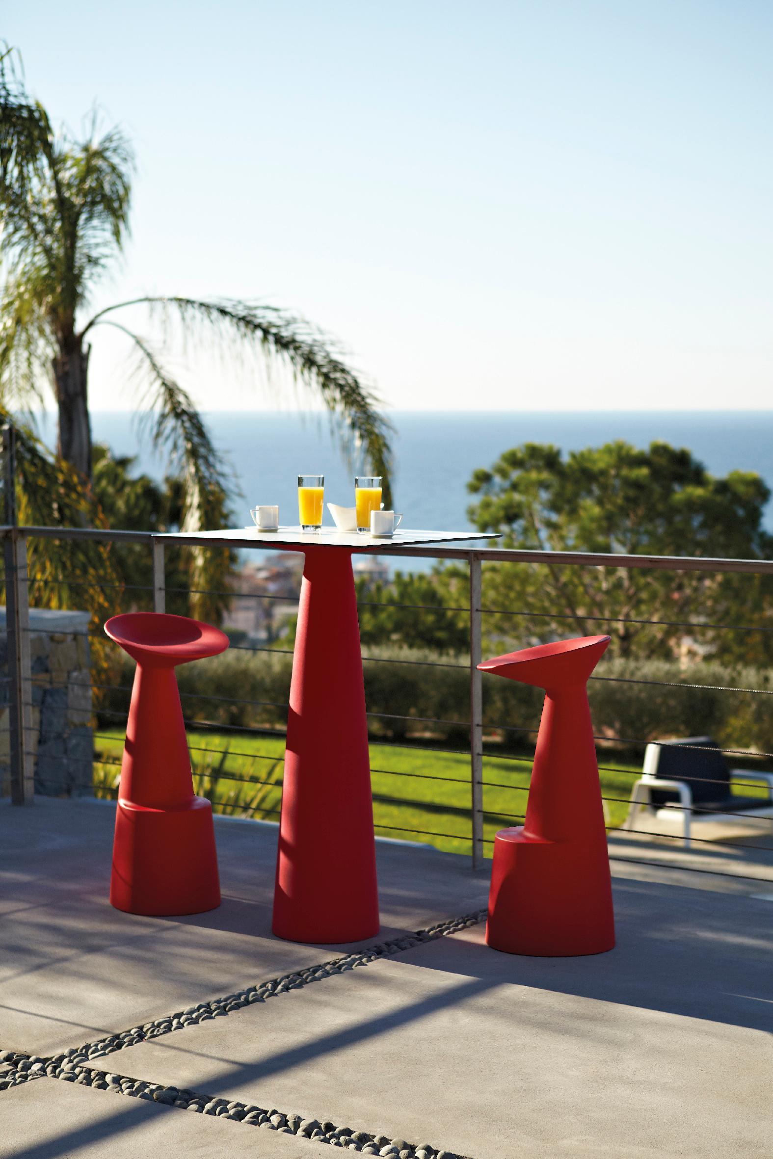 Dove Grey Voilà High Stool by Marc Sadler
Dimensions: D 38 x W 35 x H 84 cm.
Materials: Polyethylene.
Weight: 6 kg.

Available in different different color options. This product is suitable for indoor and outdoor use. Please contact us. 

Our