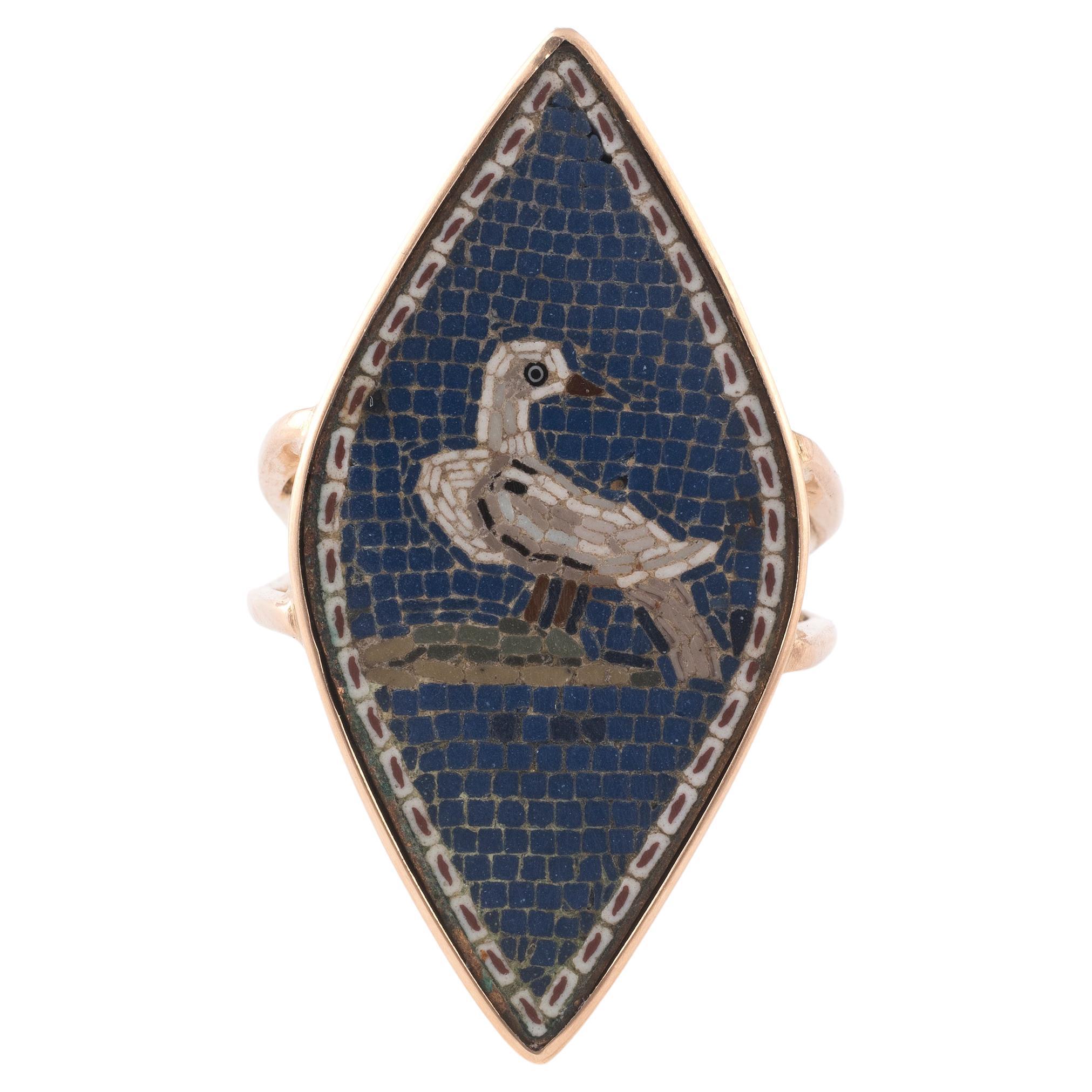 Women's or Men's Dove Micromosaic Gold Vertical Ring Italian 1780-1790 Attr. Giacomo Raffaelli