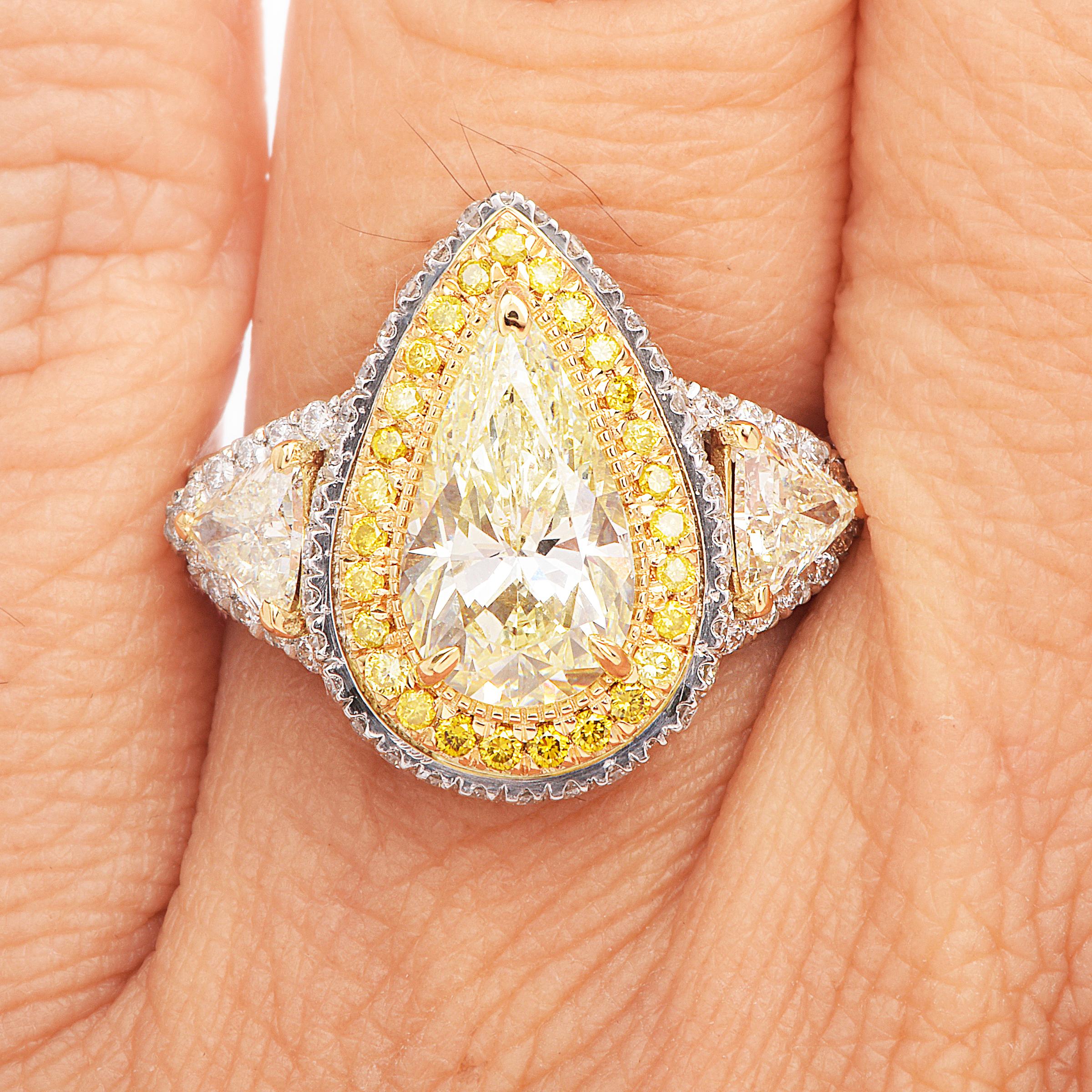 Women's  Diamond Natural yellow Pear Diamond Platinum Gold Engagement Ring