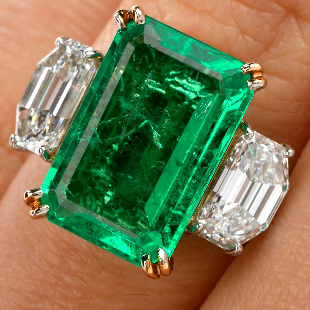 Art Deco Dover Diamonds GIA Colombian Emerald Diamond 3-Stone Platinum Ring For Sale