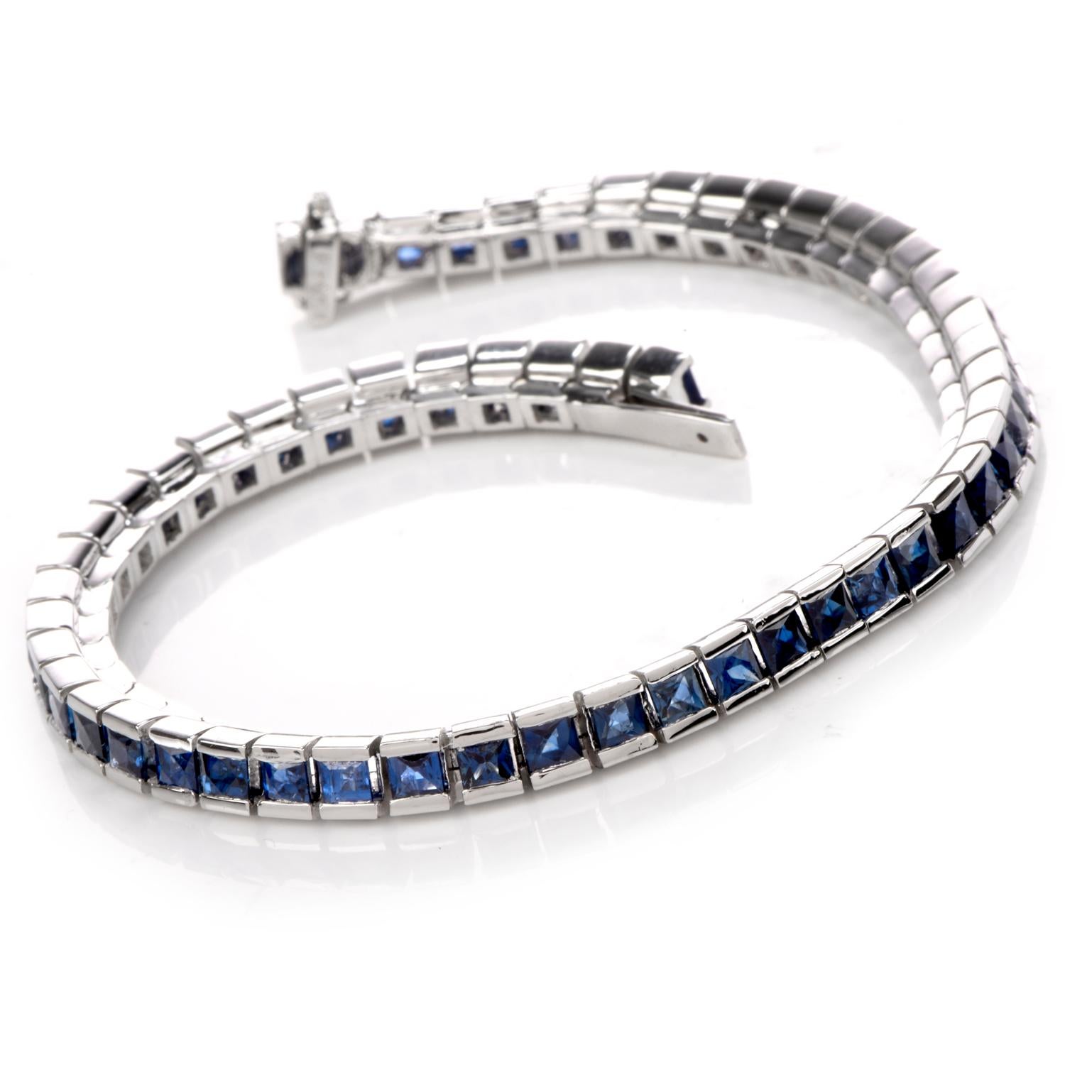 Blue Sapphire Platinum Line Tennis Bracelet In Excellent Condition In Miami, FL
