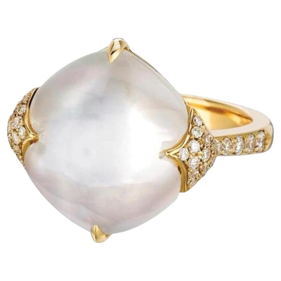 Doves White Orchid Eighteen Karat Yellow Gold Ring For Sale