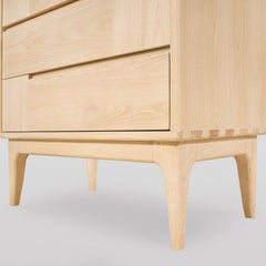 Dovetail Scandinavian Cream White Six-Drawer Dresser