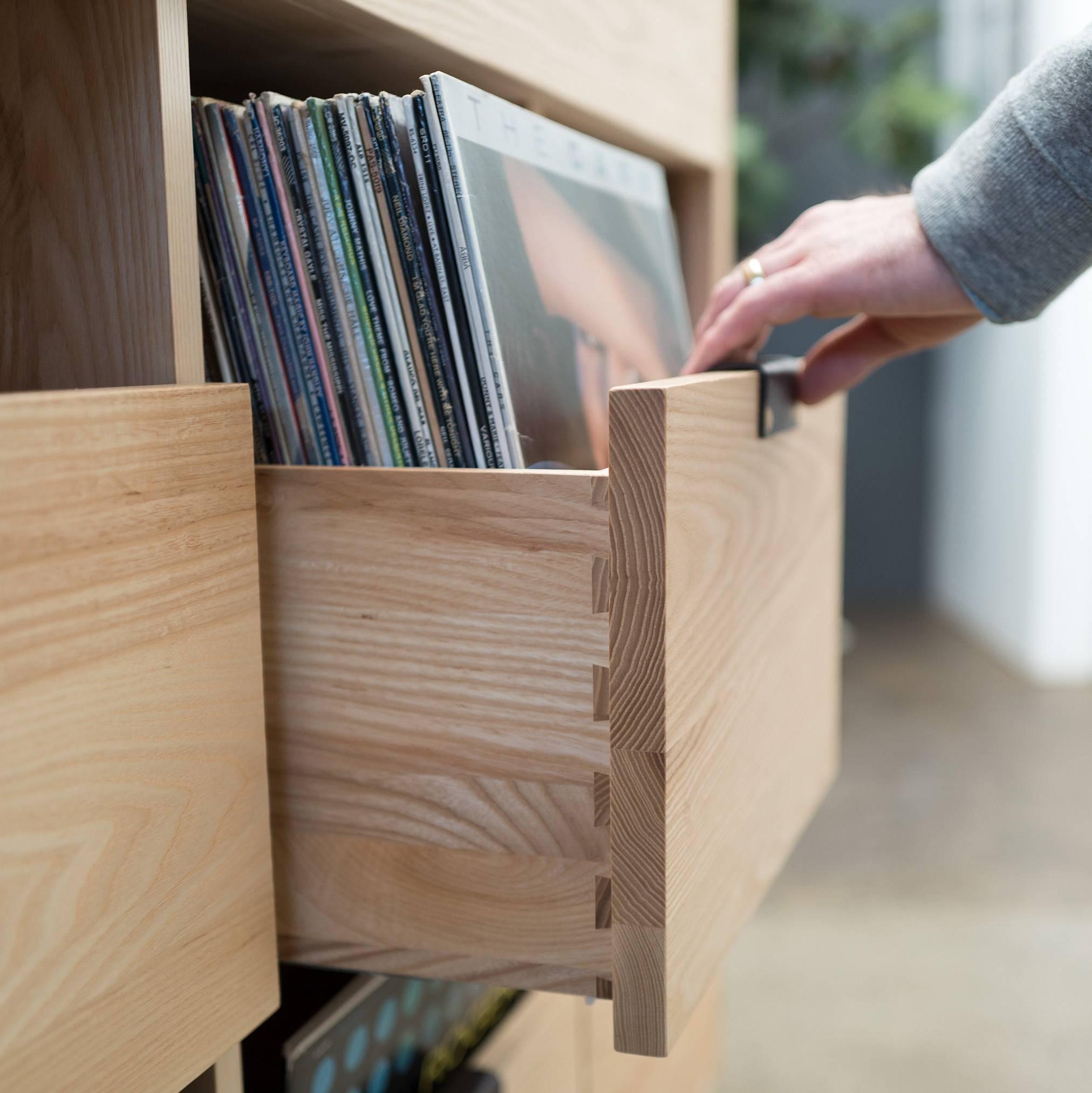 Modern Dovetail Vinyl Storage Cabinet 2 x 2.5 with Equipment Shelf For Sale