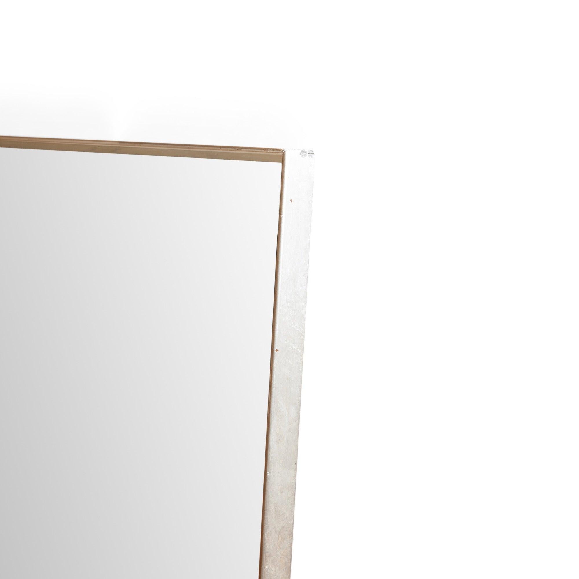 Americano Specchio da parete in alluminio con incastro a coda di rondine per Hart Mirror Plate Company in vendita
