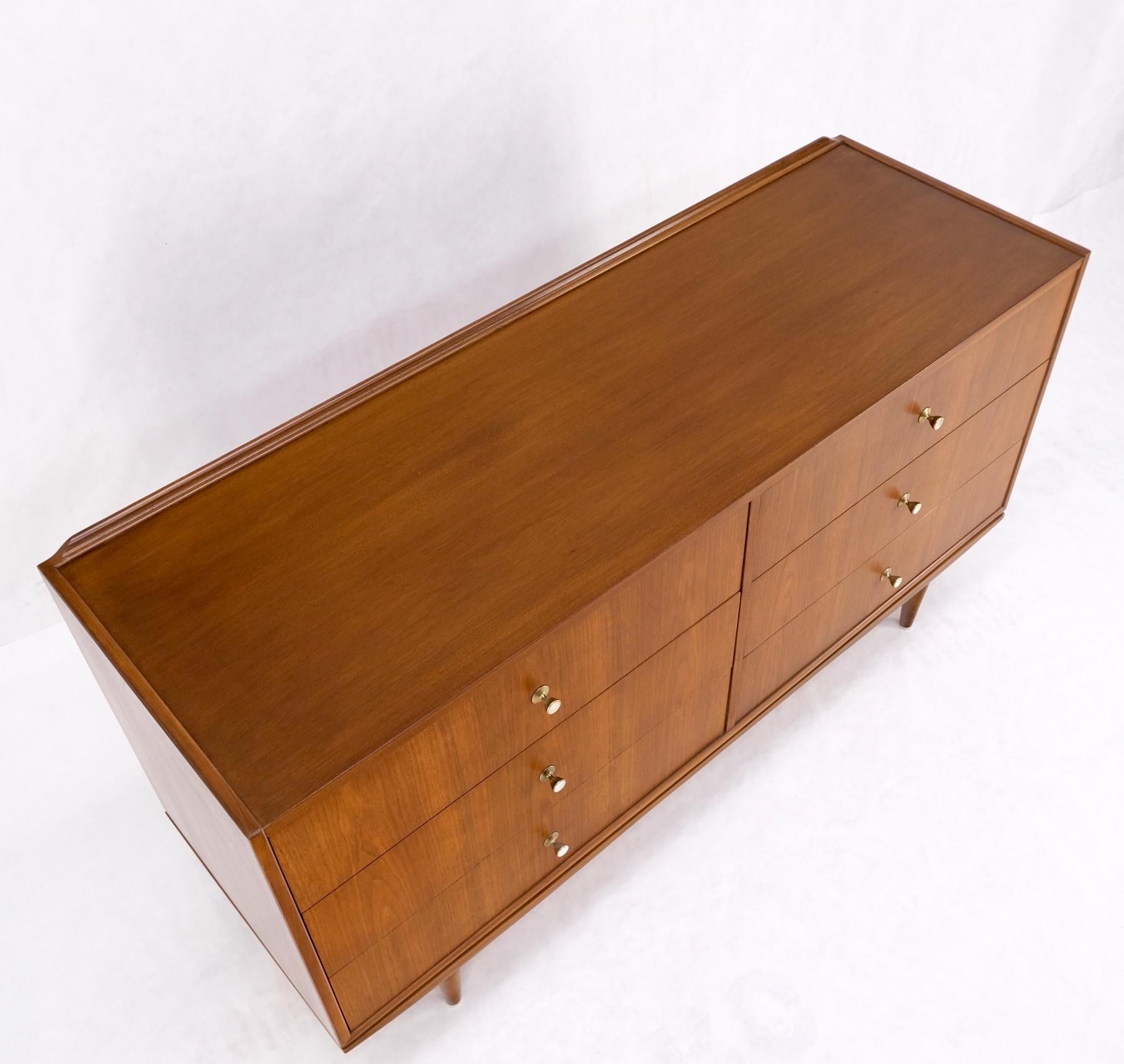 Dowel Tapered Leg Walnut 6 Drawers Mid Century Dresser w/ Back Splash Mint Cond 10