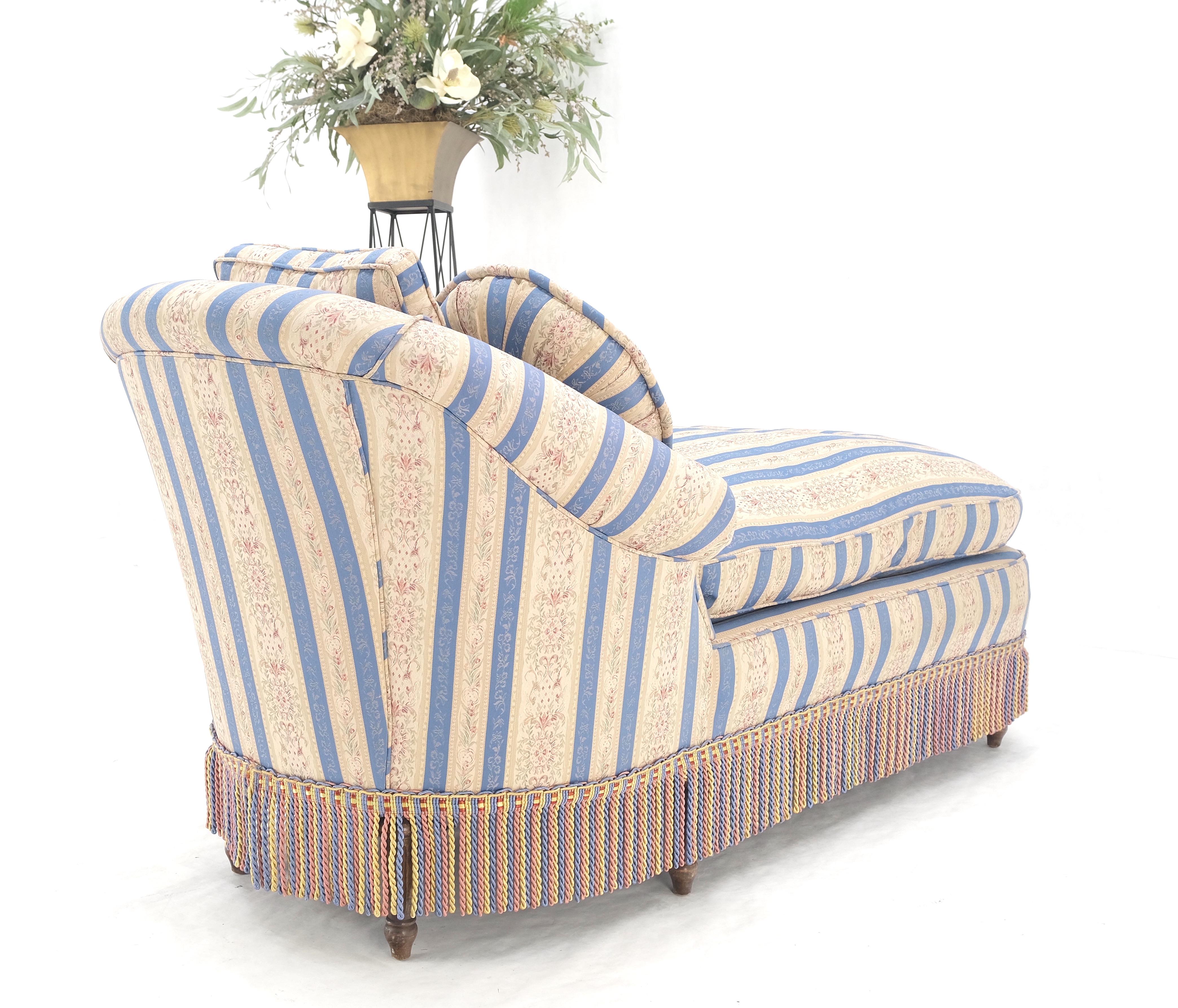 Downs gefüllte Quasten Blau & Gold Polsterung gedrehte Beine Chaise Lounge MINT! im Angebot 7