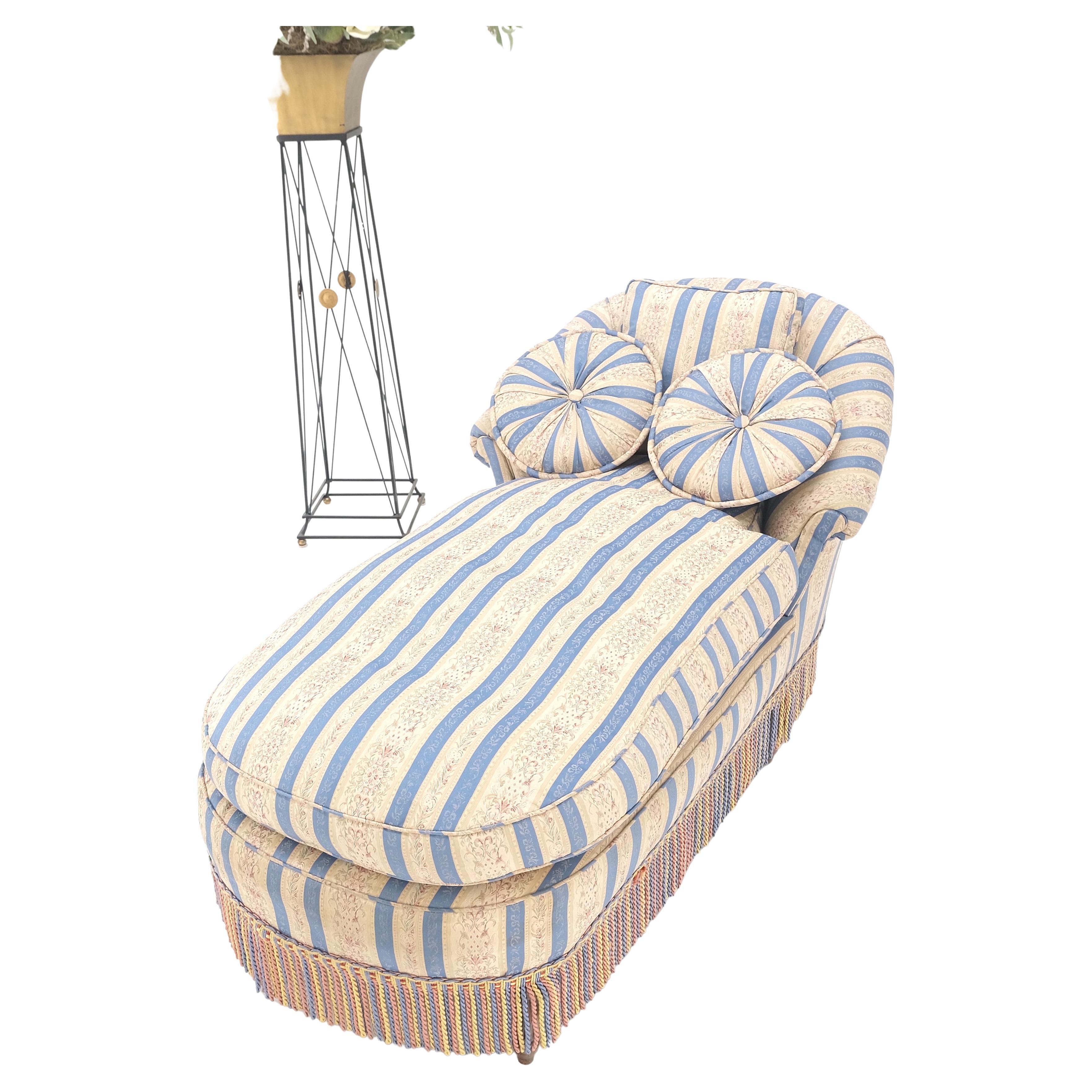 Down Filled Tassels Blue & Gold Upholstery Turned Legs Chaise Lounge MINT! For Sale