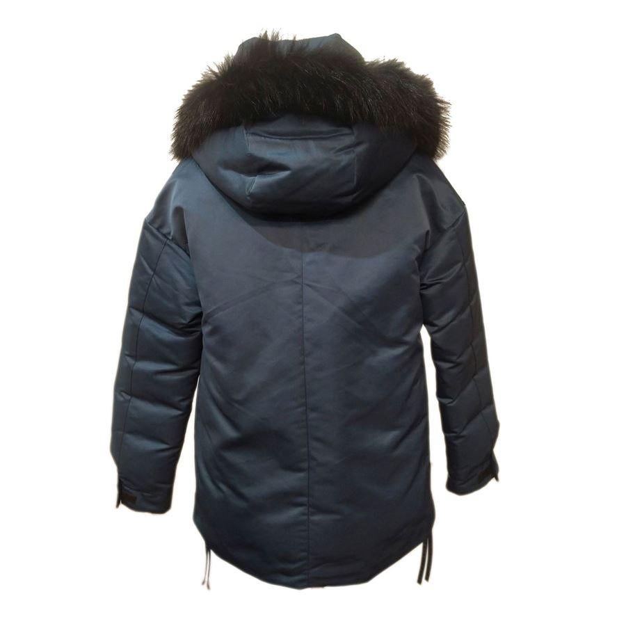 Padding real down Detachable raccoon fur hood Blue color Zip closure Two pockets Side slits Overfit Length from shoulder cm 64 (2519 inches)
