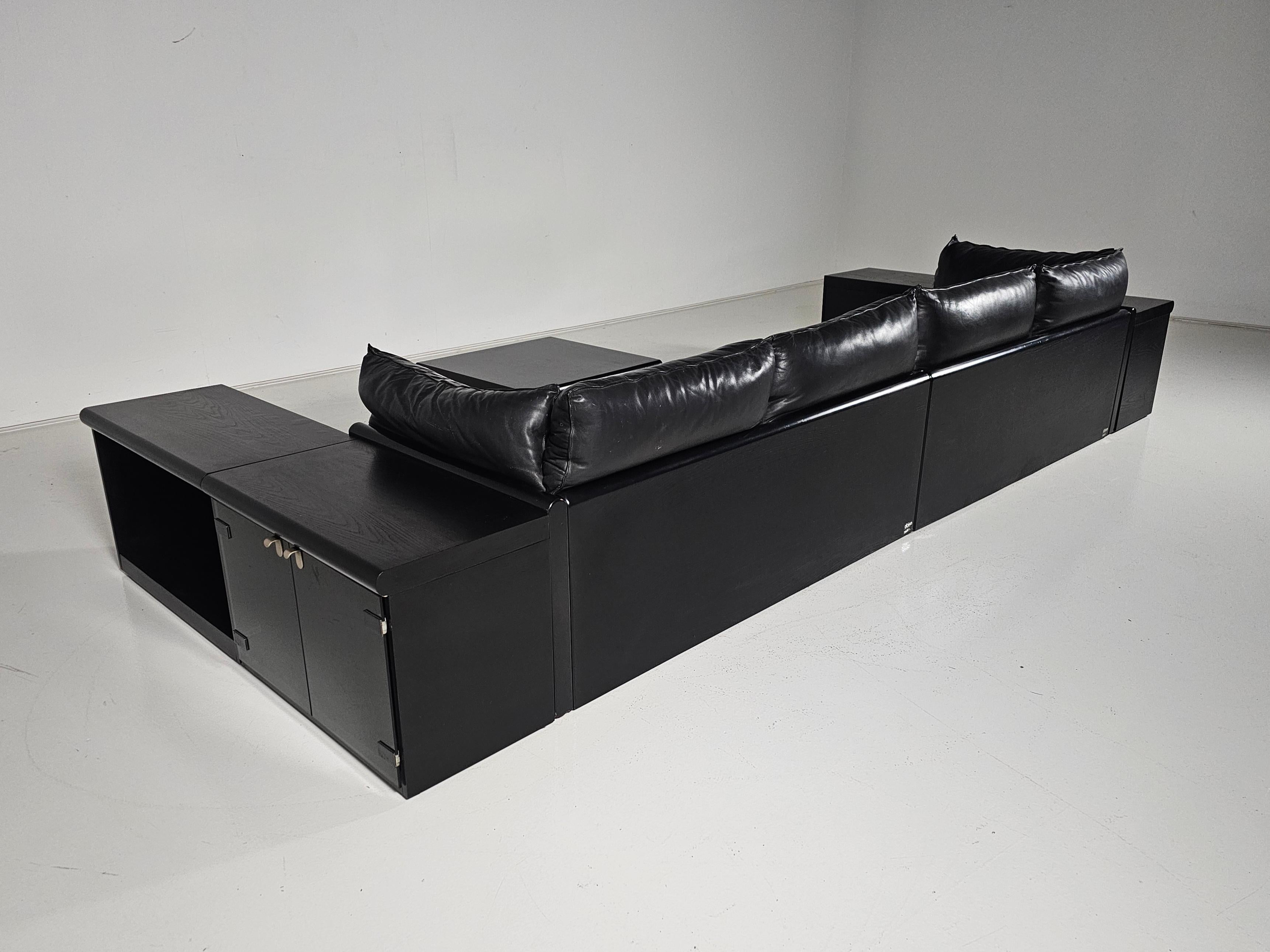 Canapé 'Downs' en cuir noir  par Carlo Bartoli pour Rossi di Albizzate, 1970 en vente 6