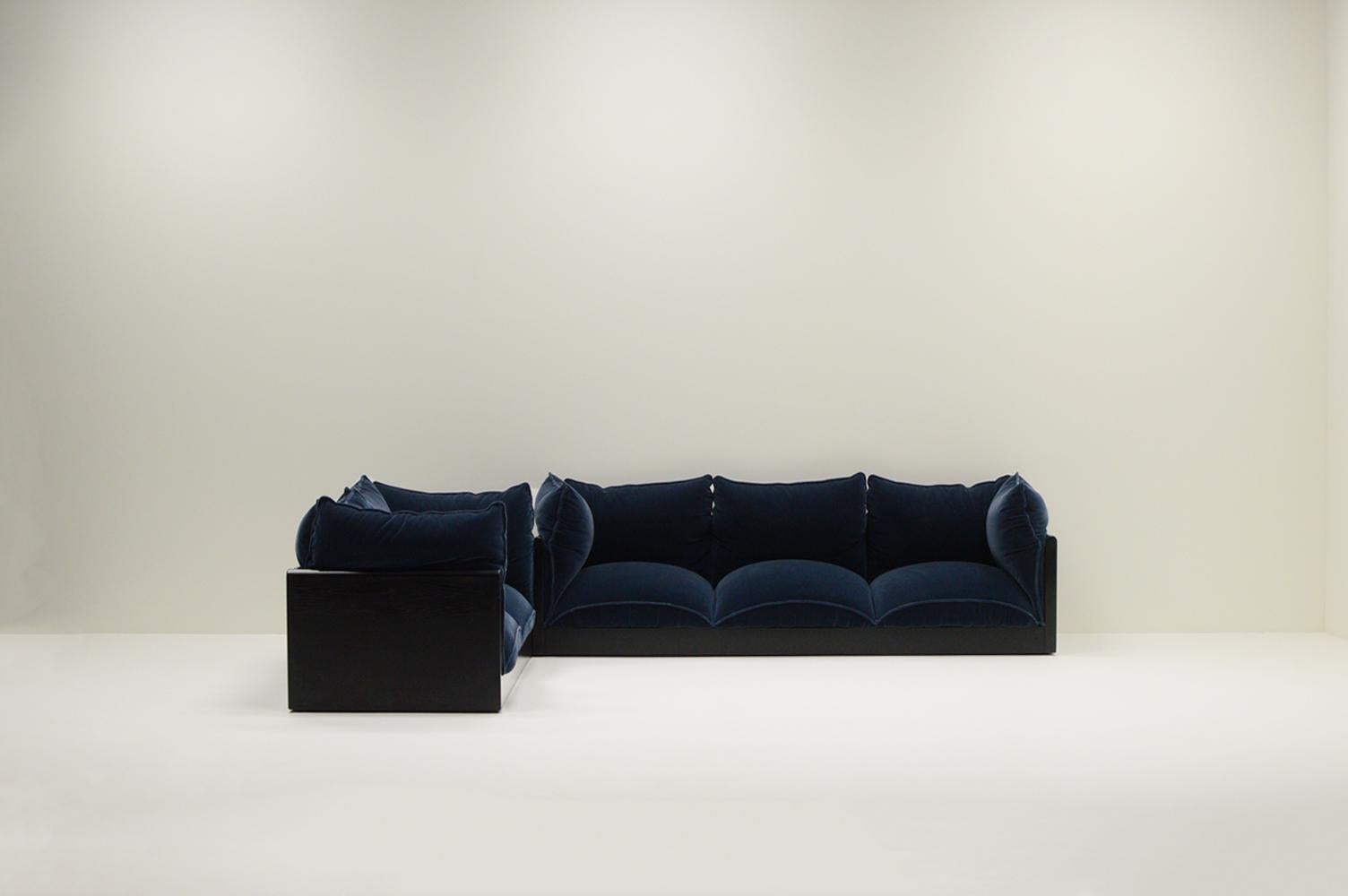Italian “Down” sofa set by Carlo Bartoli for Rossi di Albizzate, 1970s Italy. For Sale