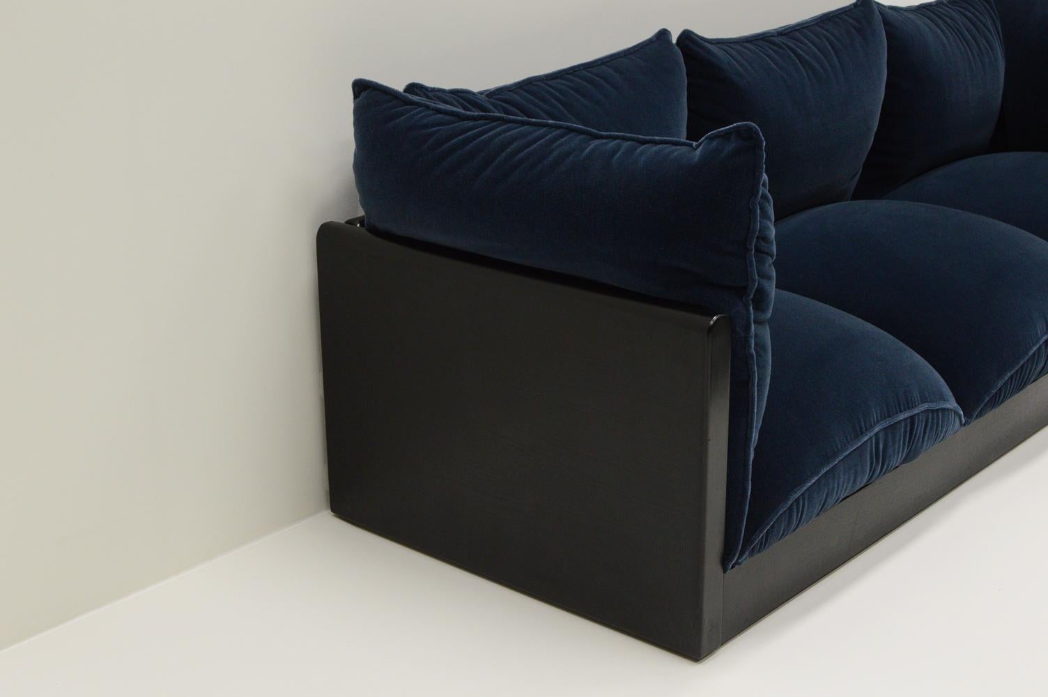 “Down” sofa set by Carlo Bartoli for Rossi di Albizzate, 1970s Italy. For Sale 1