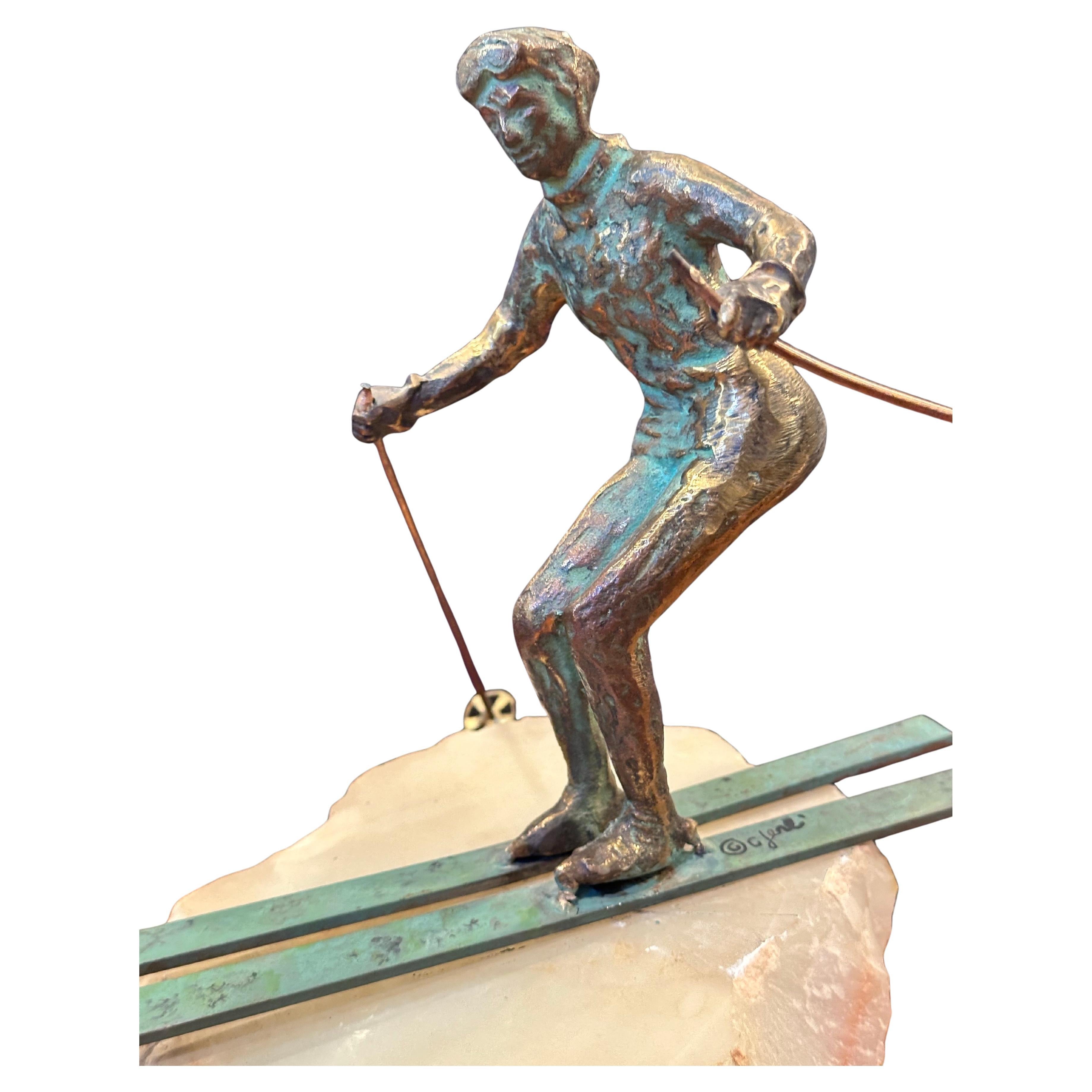 Downhill Skier-Bronze-Skulptur auf Onyxsockel von C. Jere (amerikanisch) im Angebot