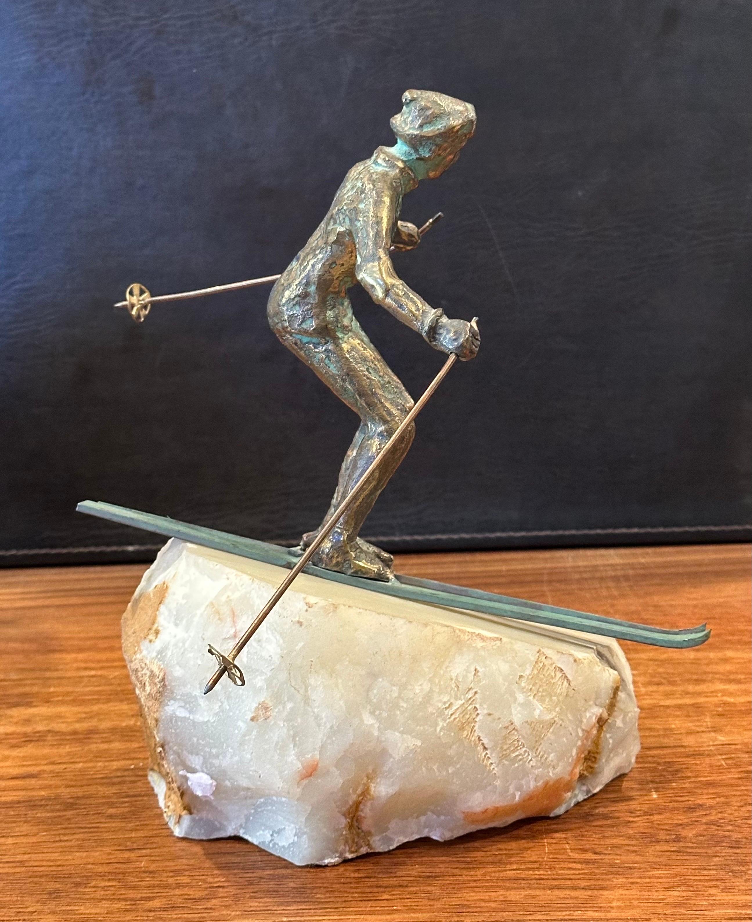 Downhill Skier-Bronze-Skulptur auf Onyxsockel von C. Jere im Zustand „Gut“ im Angebot in San Diego, CA