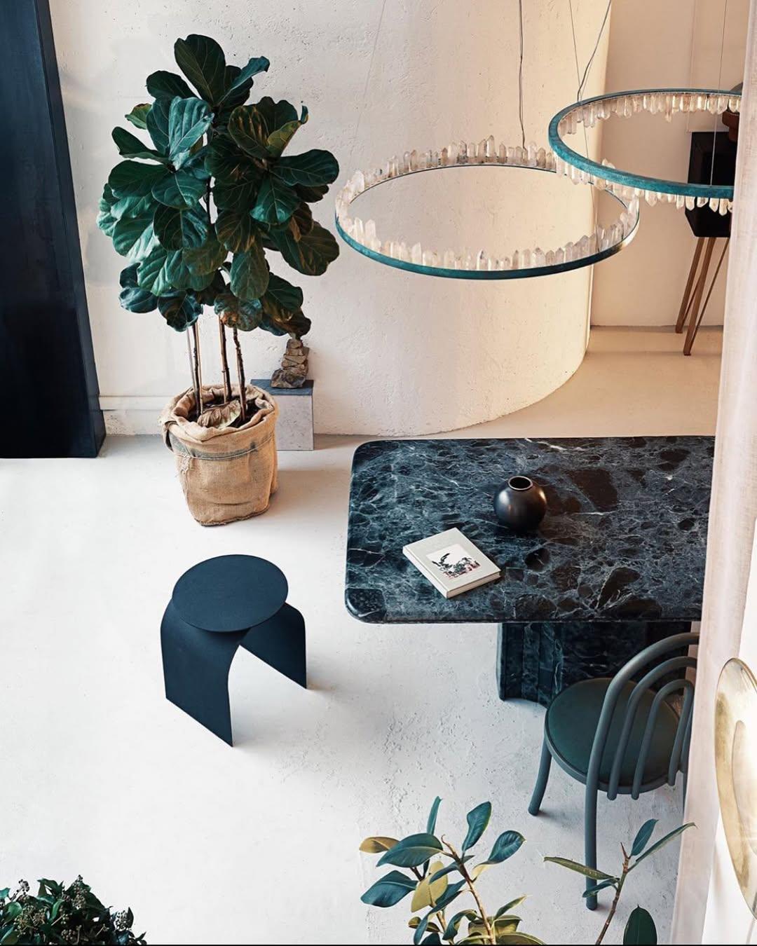 Downward Circular Ring Natural Quartz Crystal Pendant Light by Christopher Boots in vendita 6