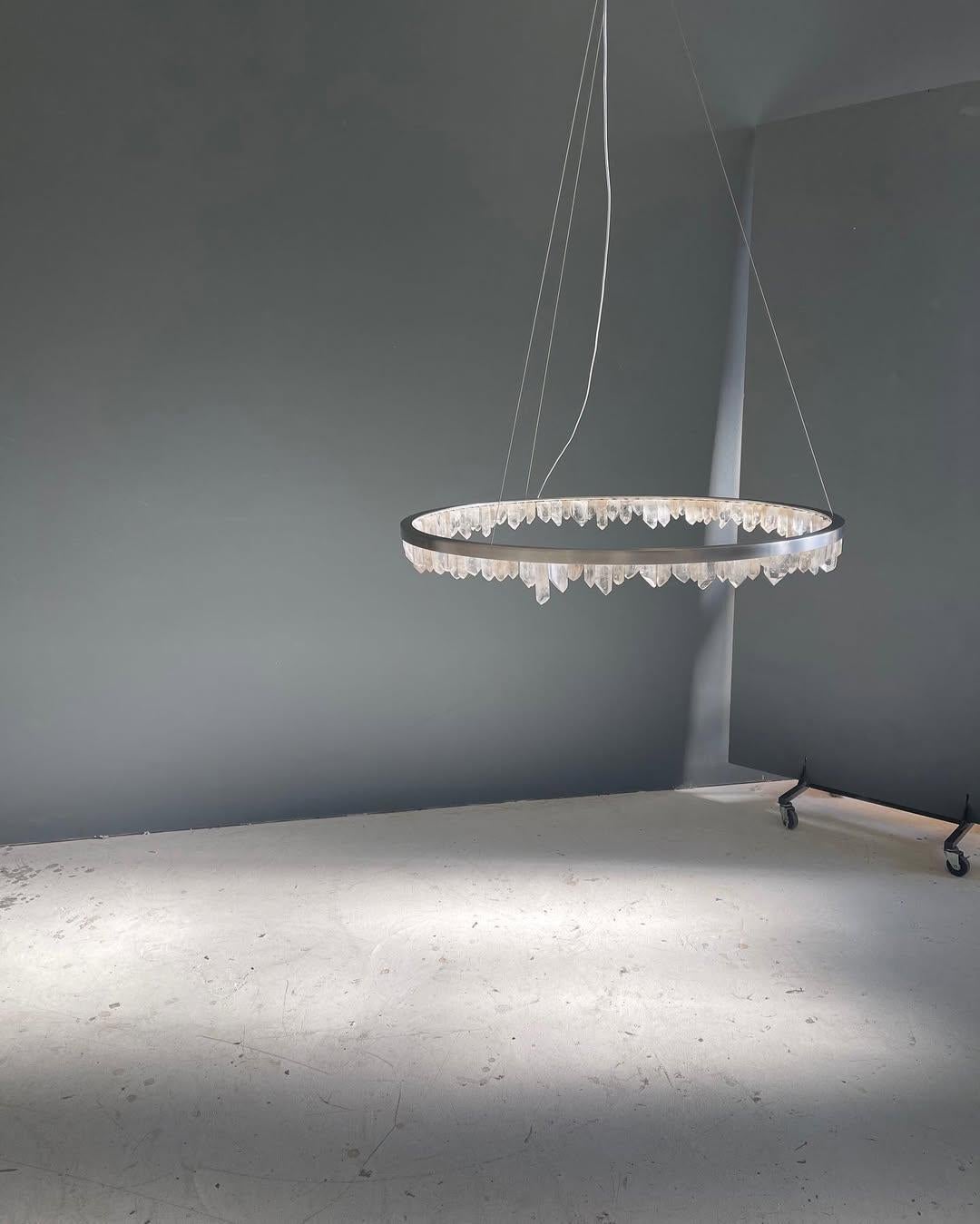 Downward Circular Ring Natural Quartz Crystal Pendant Light by Christopher Boots in vendita 7