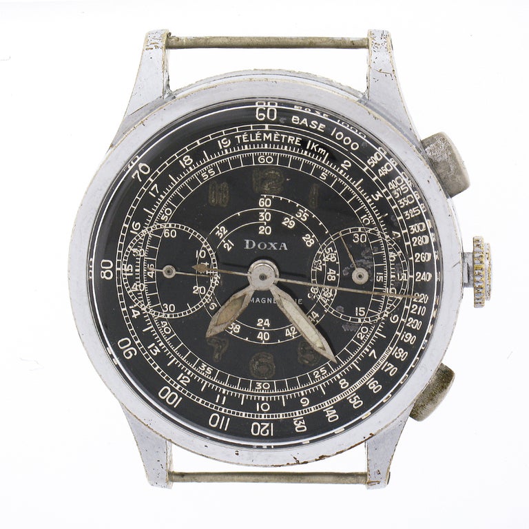 DOXA Montre-bracelet chronographe manuelle 35 mm à échelles multiples en  acier avec bracelet NATO Valjoux 22 En vente sur 1stDibs
