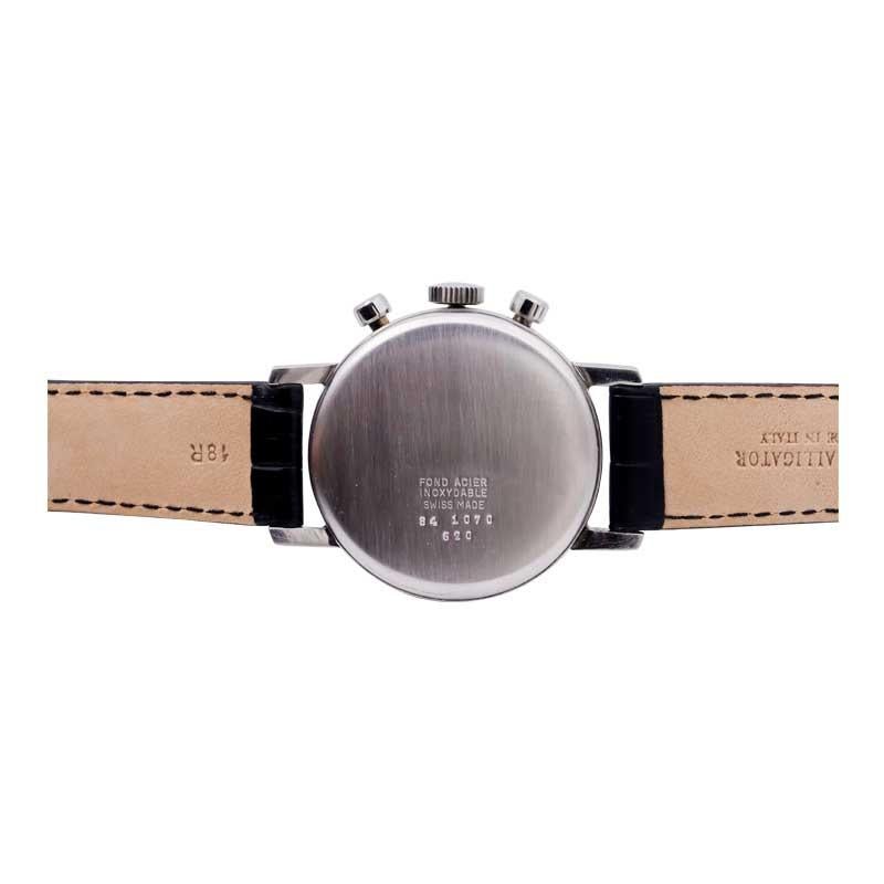 Doxa Steel High Grade Triple Date Calendar Watch with Original Dial, circa 1940s For Sale 2