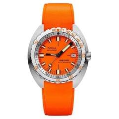 Doxa Sub 300T Montre professionnelle à cadran orange de 42 mm et bracelet en caoutchouc 840.10.351.21