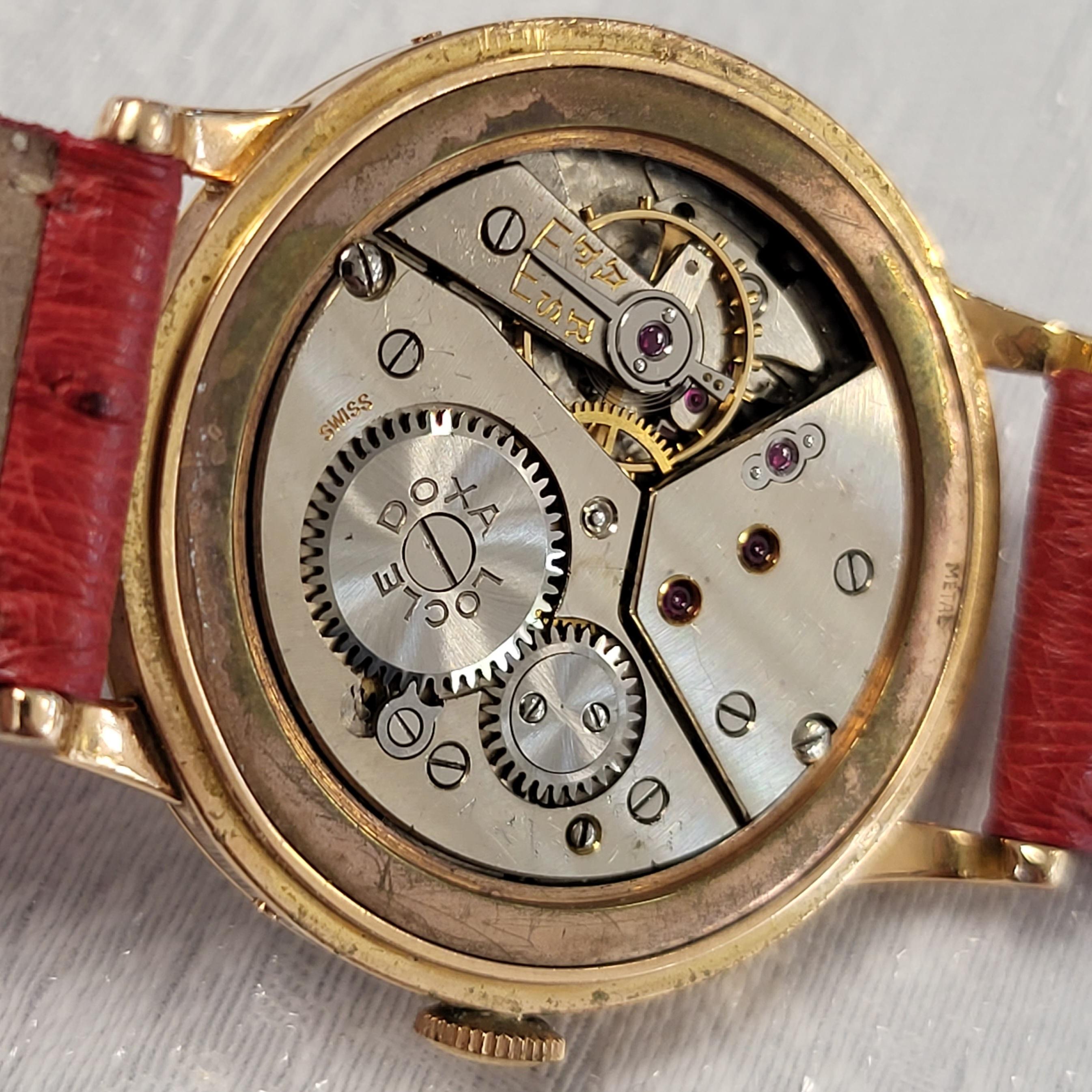 Doxa Triple Calendar Moon Phase Wrist Watch, 18kt Yellow Gold Case Anti Magnetic For Sale 8