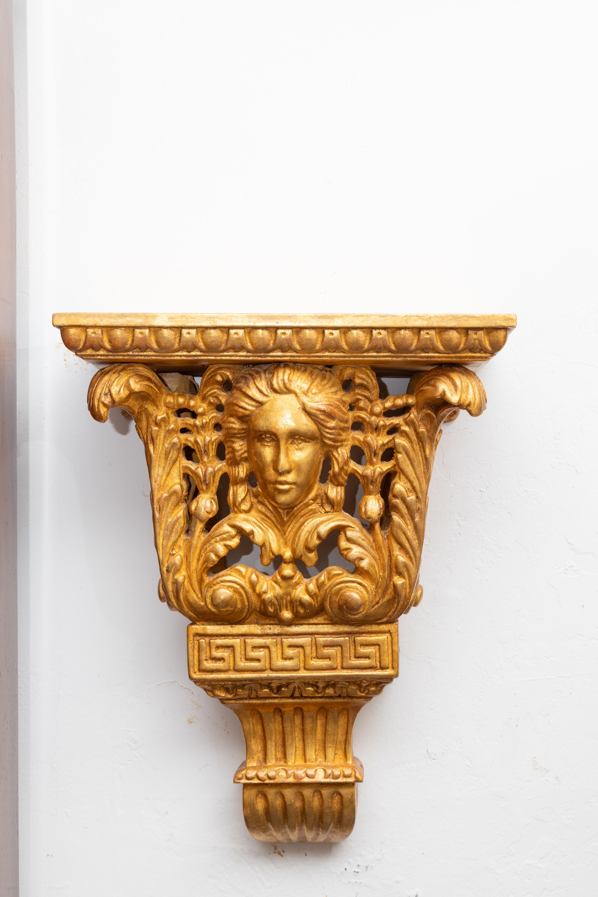 Hand-Crafted Pair of Neoclassical Custom Giltwood Wall Brackets For Sale