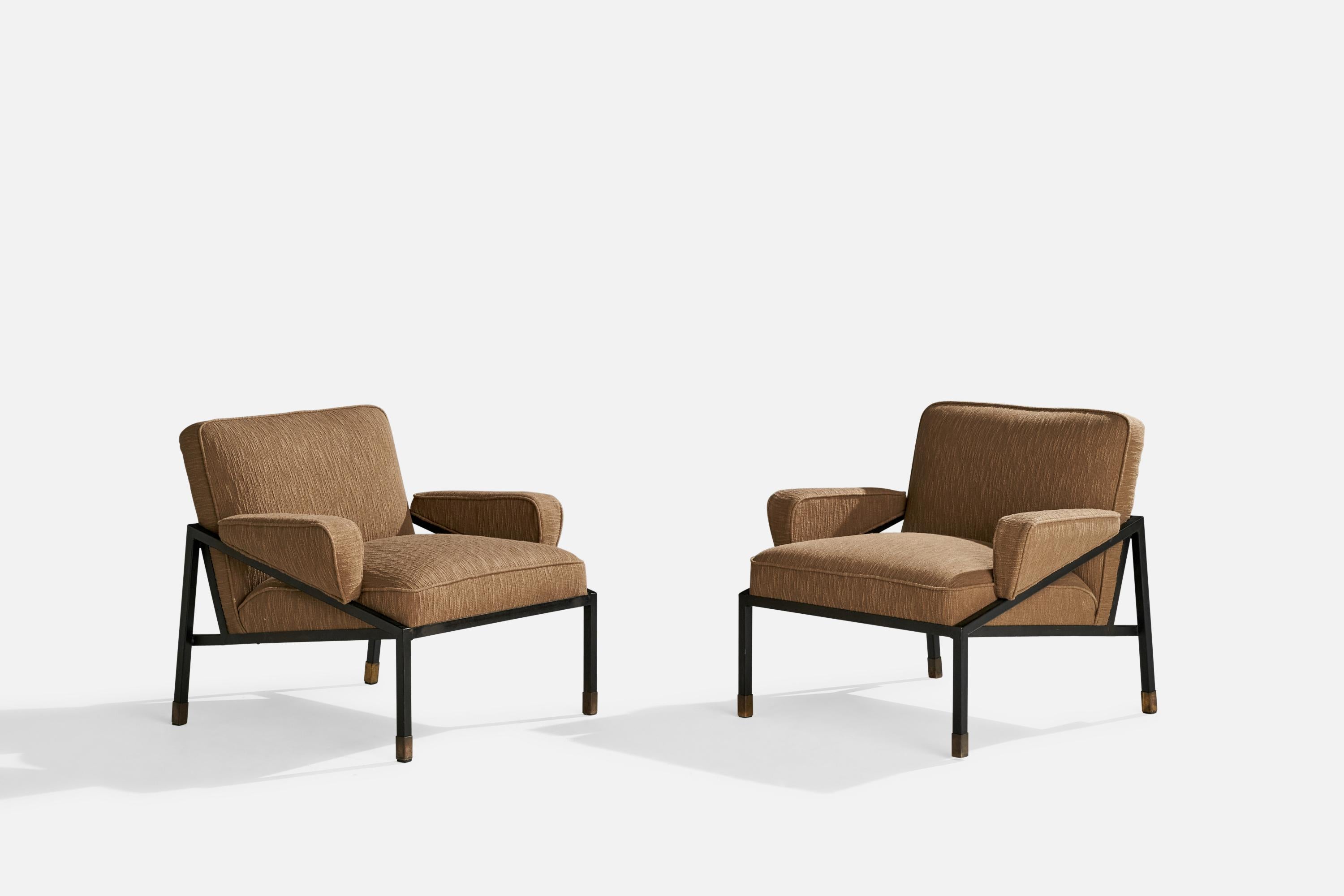 A pair of black-lacquered metal, brass and brown fabric lounge chairs designed by D.R. Bates and Jackson Gregory, Jr and produced by Vista-Costa Mesa Furniture, USA, c. 1955.

Seat height 16”.