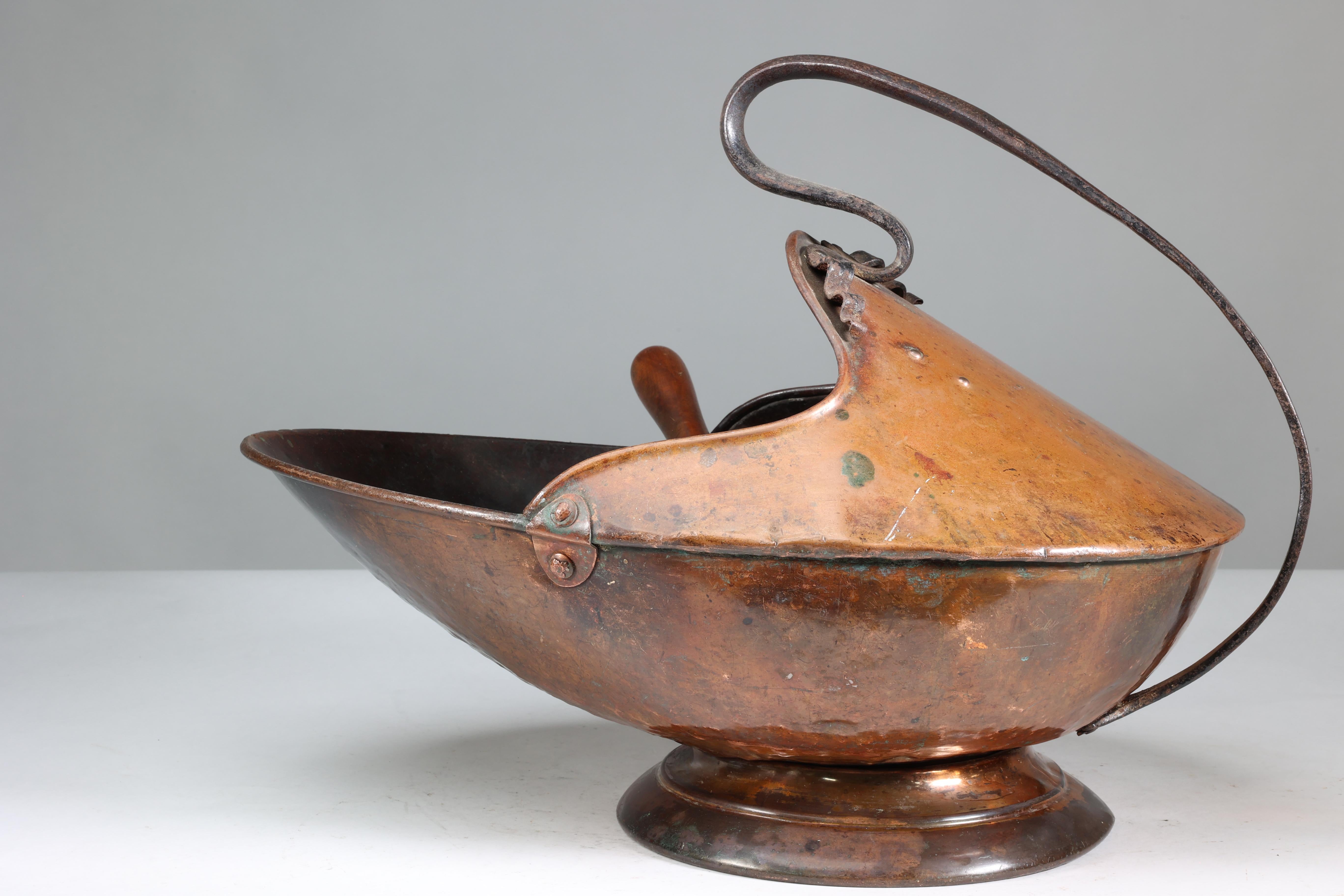 Late 19th Century Dr C Dresser Benham & Froud. An Aesthetic Movement brass fire bucket and shovel. For Sale