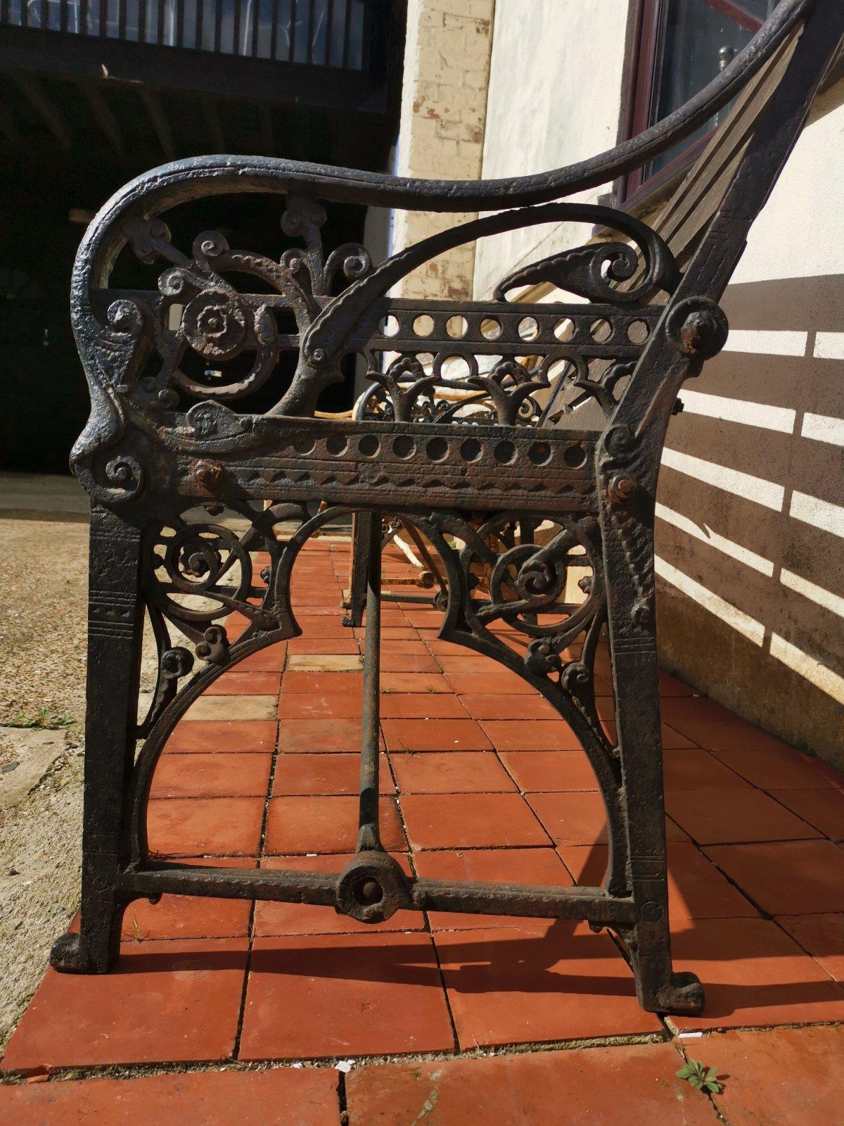 Dr C Dresser for Coalbrookdale Two ‘Medieval’ Pattern Cast Iron Garden Benches For Sale 4
