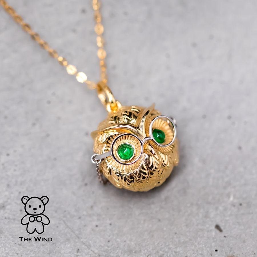 Dr. Owl Emerald Pendant Necklace 18K Yellow Gold with White Gold Glasses In New Condition For Sale In Suwanee, GA