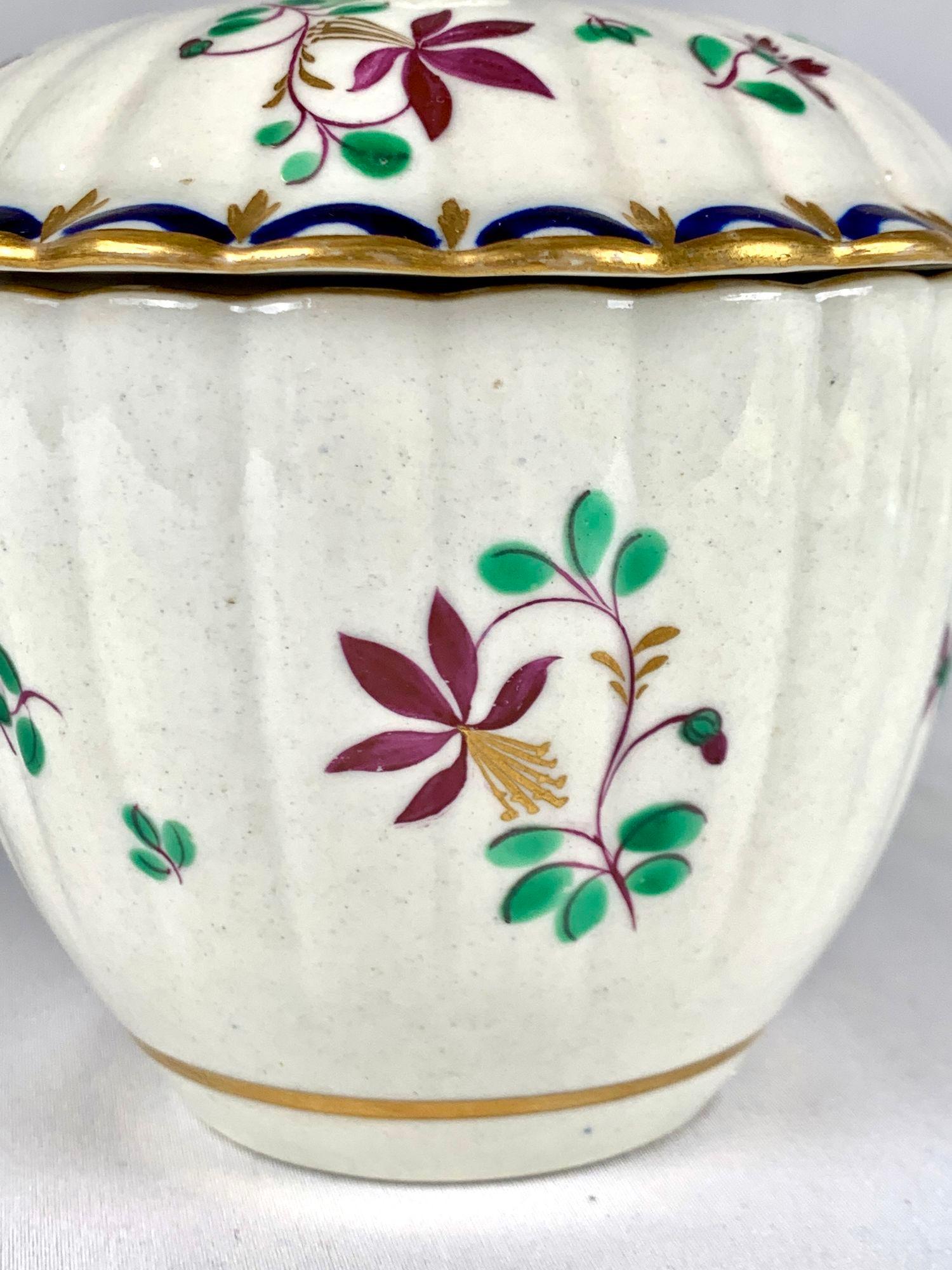 Hand-Painted Dr Wall First Period Worcester Sugar Box 18th Century Circa 1775 For Sale