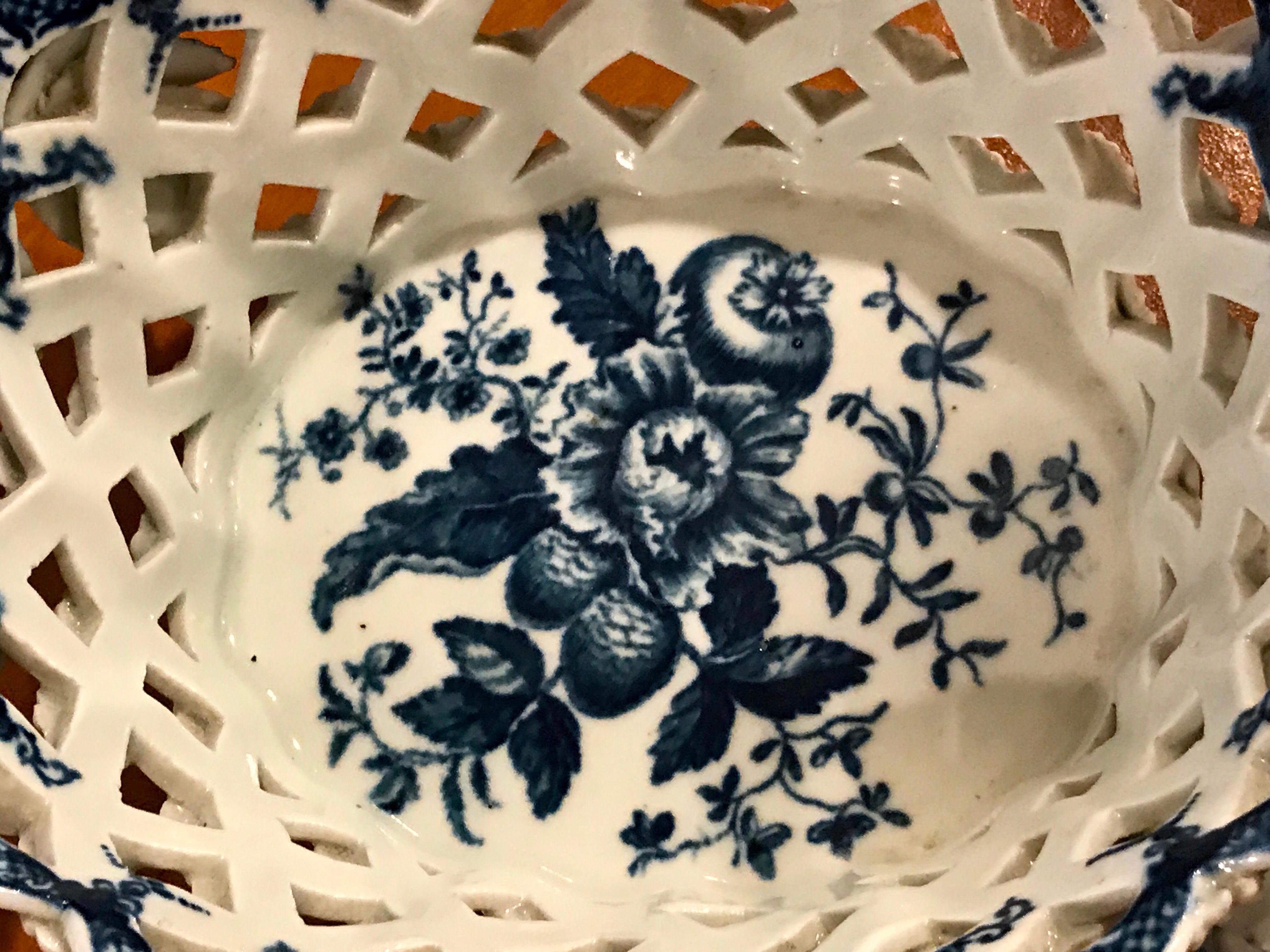 Dr. Wall Period Worcester Porcelain Blue and White Basket 8