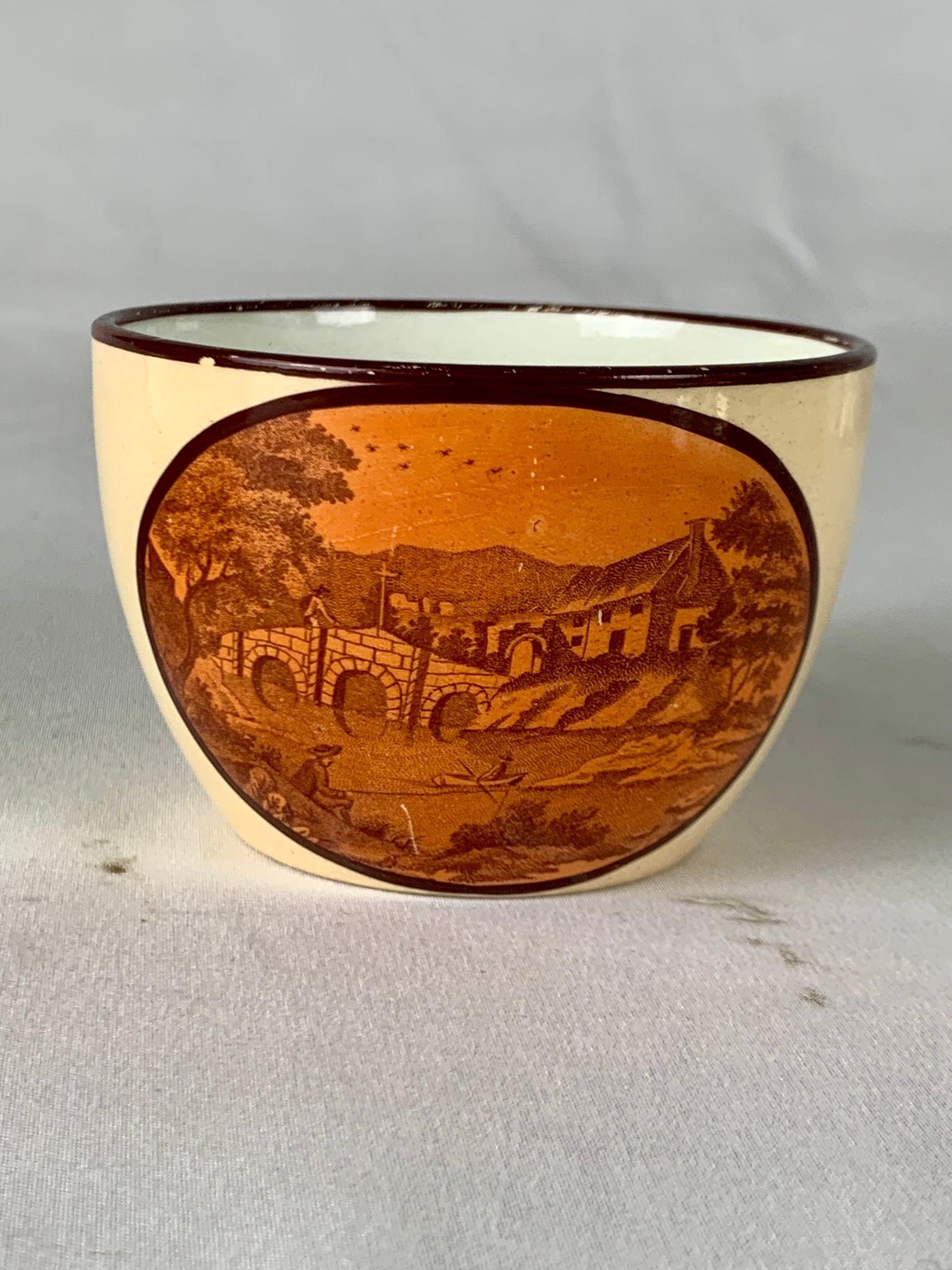 Grès porcellanato Trio Drabware di Don Pottery con paesaggi color seppia, Inghilterra, CIRCA 1810 in vendita