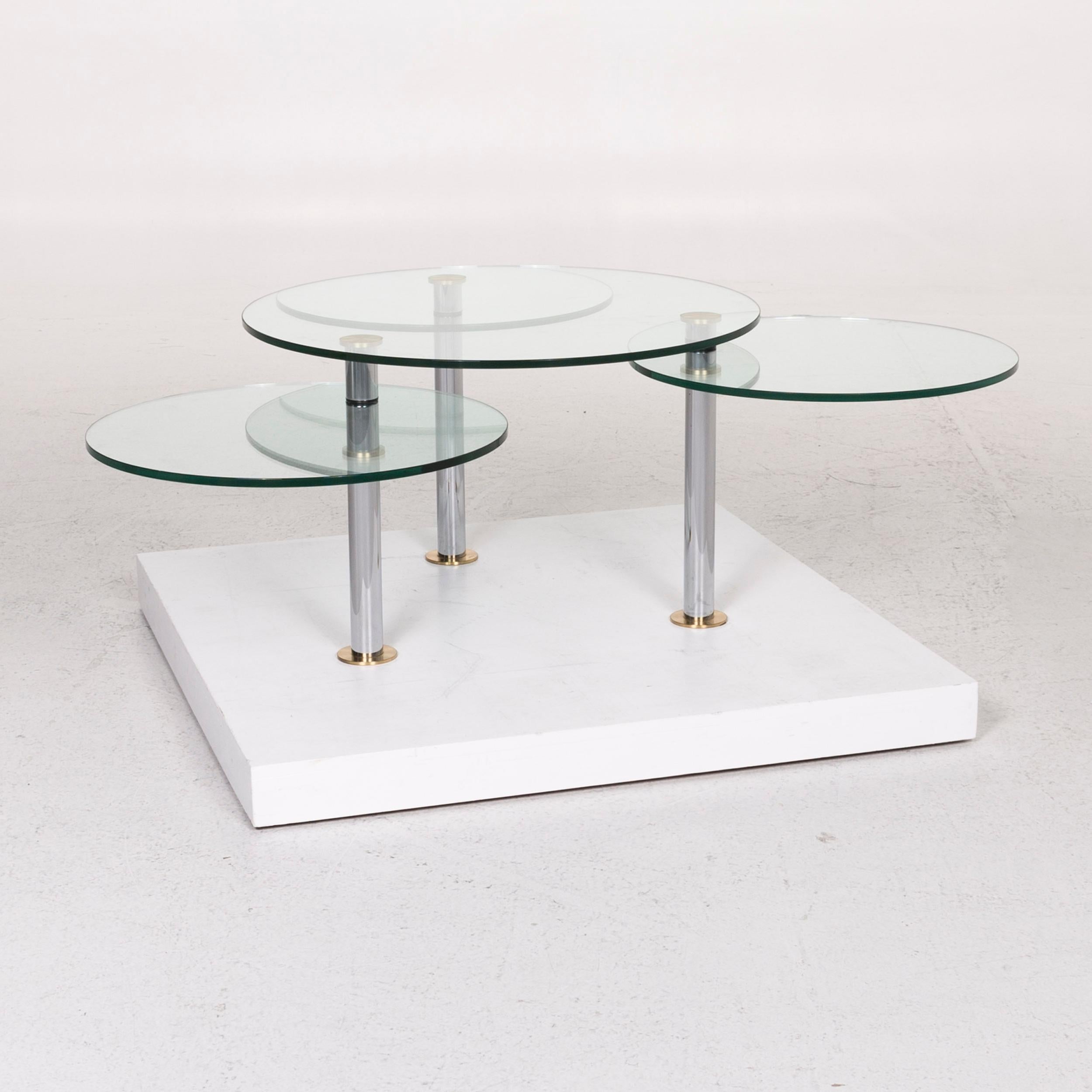 We bring to you a Draenert glass coffee table round table function flexible.
 

 Product measurements in centimeters:
 

Ddepth 78
 Width 75
 Height 45.





 