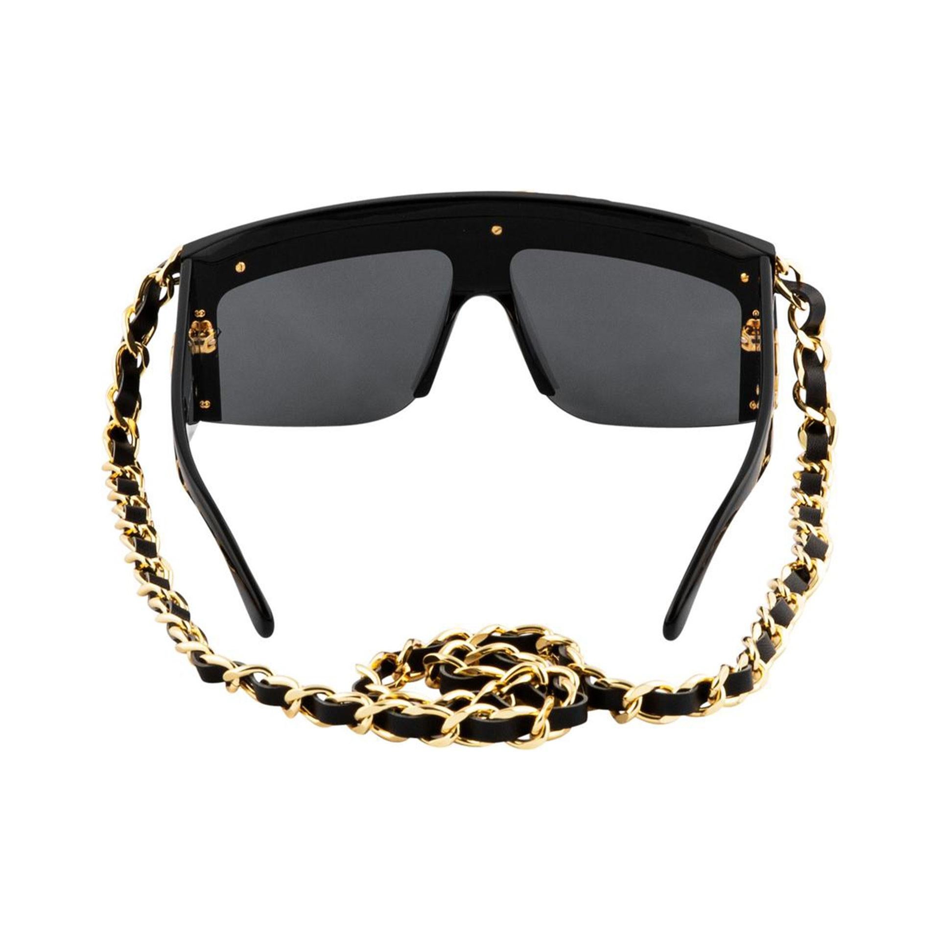 Women's or Men's Chanel Black and Gold Rare Vintage Runway Long Chain Necklace Sunglasses For Sale