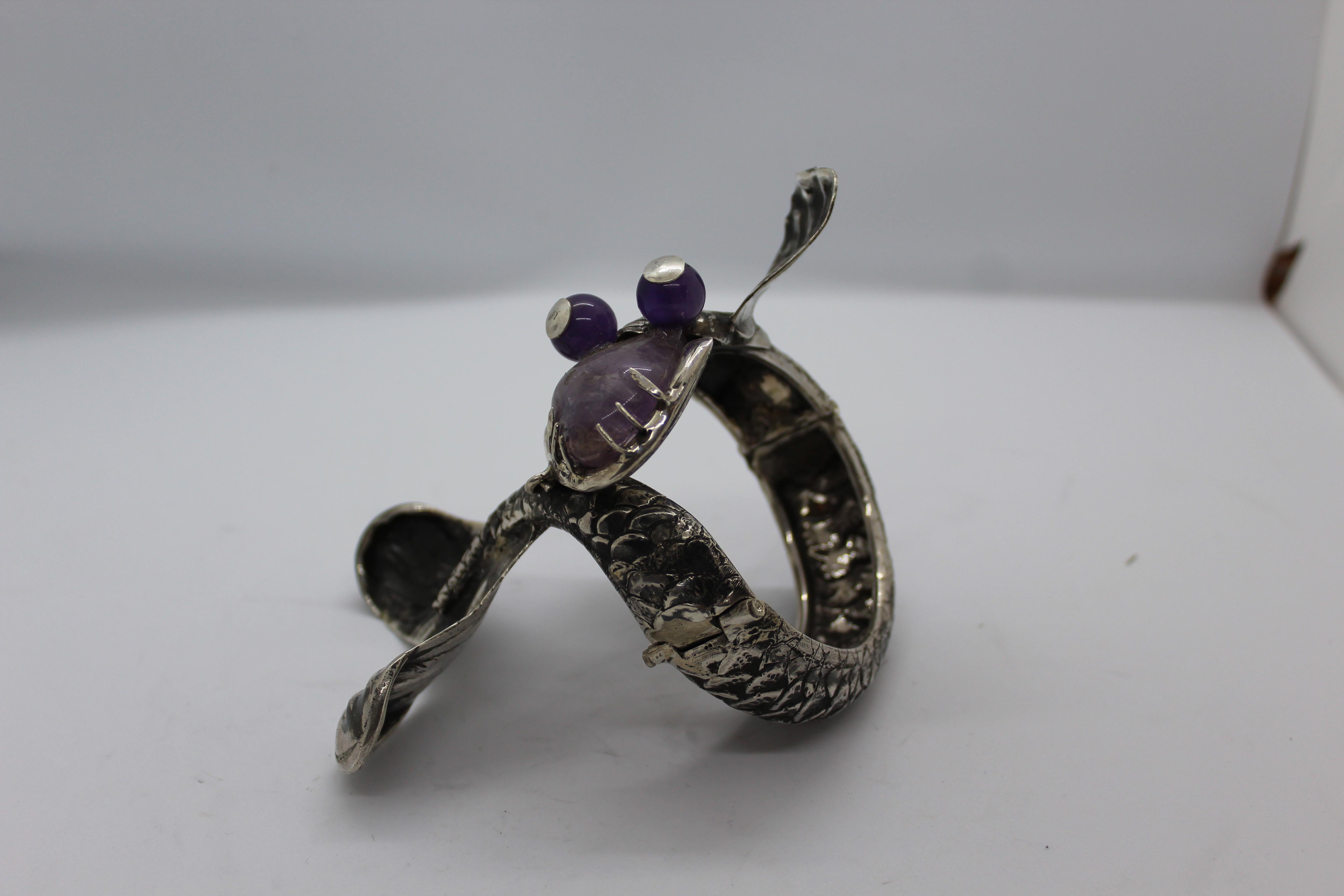 Bracelet en argent sterling et améthyste représentant un dragon, fait à la main, Italie Unisexe en vente