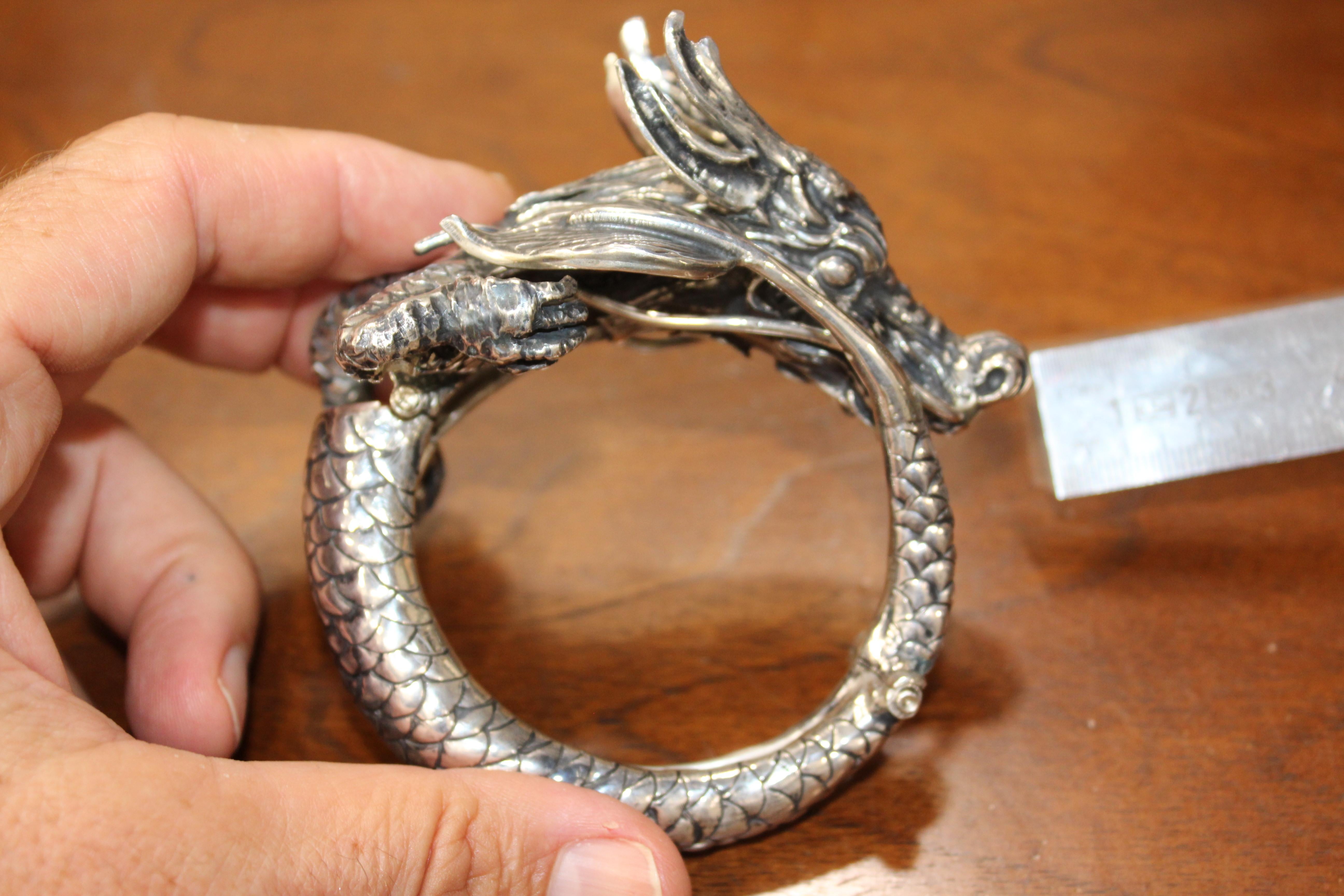Bracelet dragon, argent sterling, fait à la main, Italie en vente 5