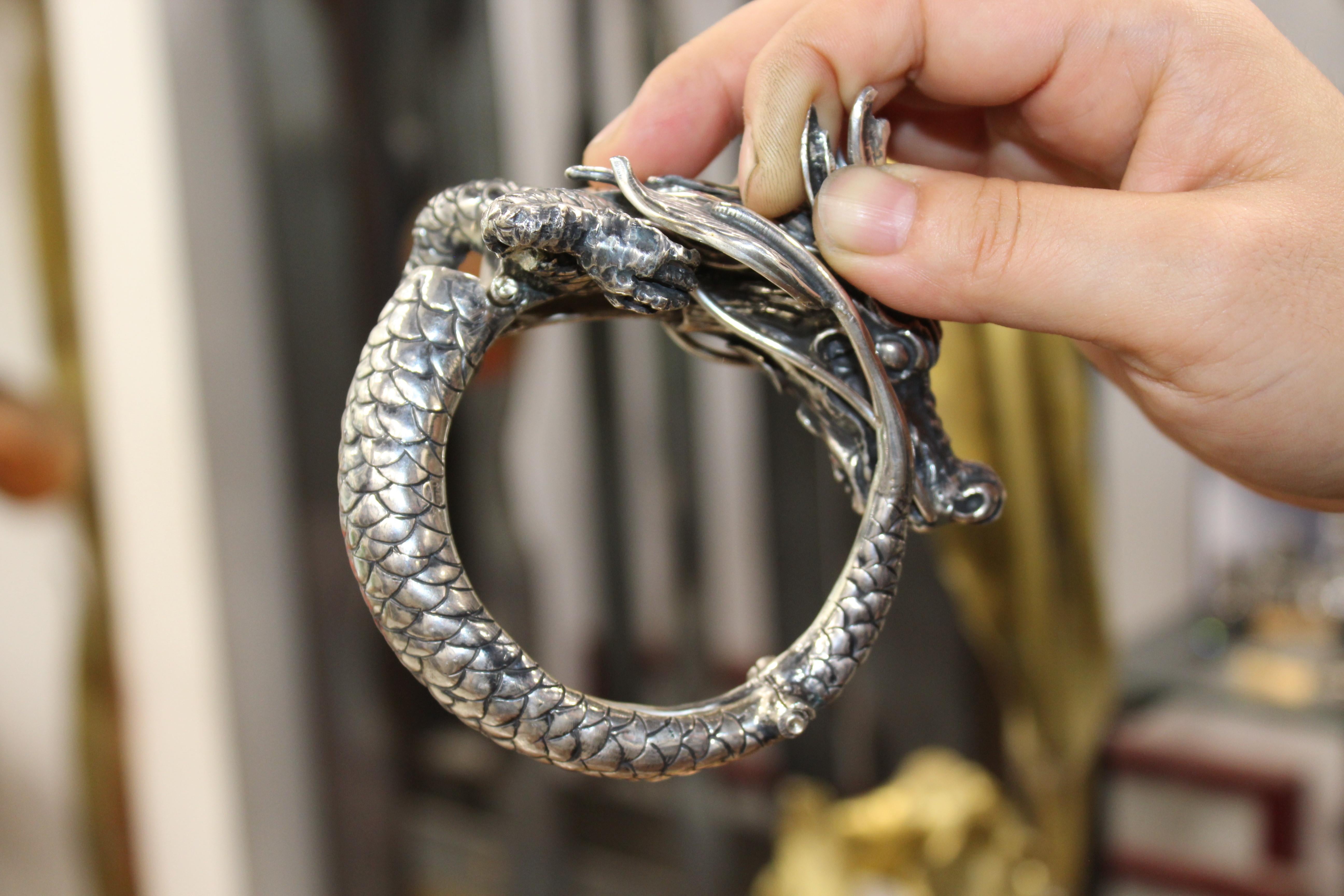 Bracelet dragon, argent sterling, fait à la main, Italie en vente 8