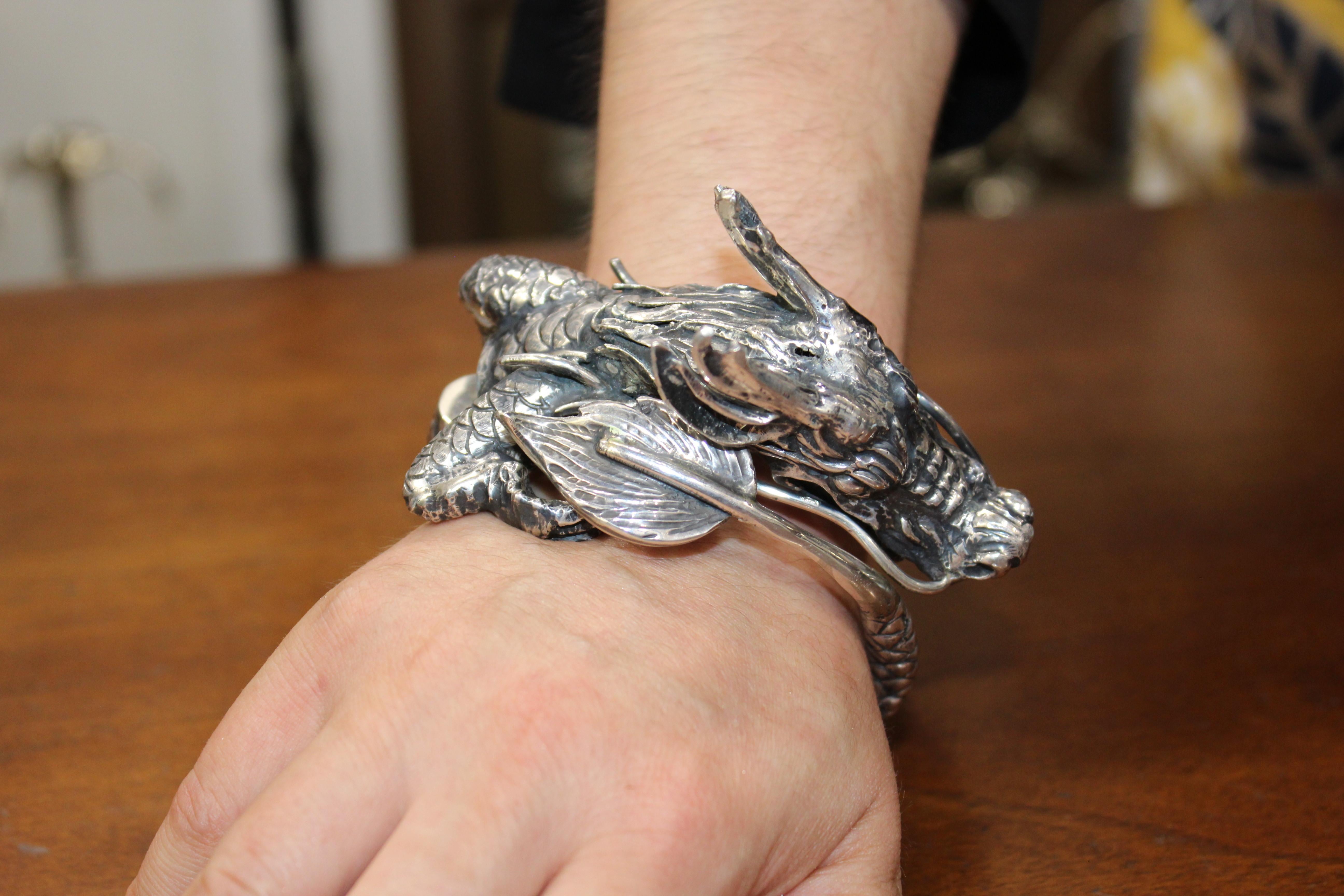 Bracelet dragon, argent sterling, fait à la main, Italie en vente 2