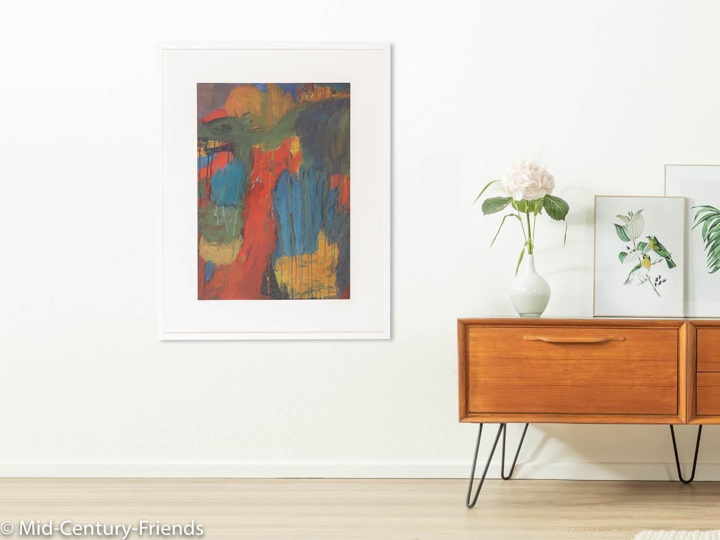 Luc DELVAUX Abstraktes Gemälde in kräftigen Farben mit spielerischem Farbverlauf. Aufhängefertig, gerahmt mit Passepartout in einem handgefertigten Echtholz-Bilderrahmen in Weiß hinter entspiegeltem Acrylglas.
Größe ohne Rahmen: B 48 cm x H 68 cm.