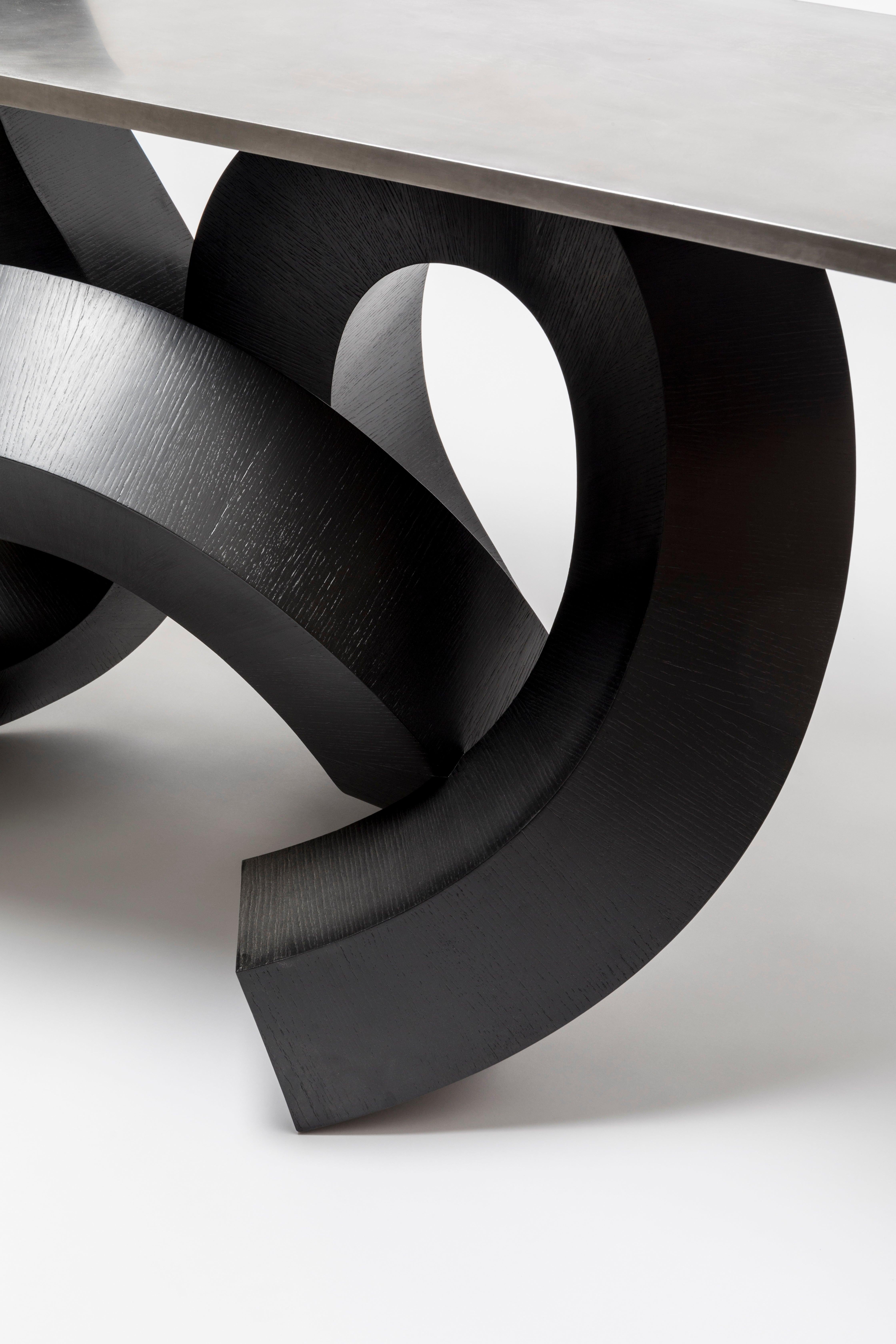 Console ou table d'entrée Dragon, contreplaqué teinté noir et aluminium Neuf - En vente à Beverly Hills, CA